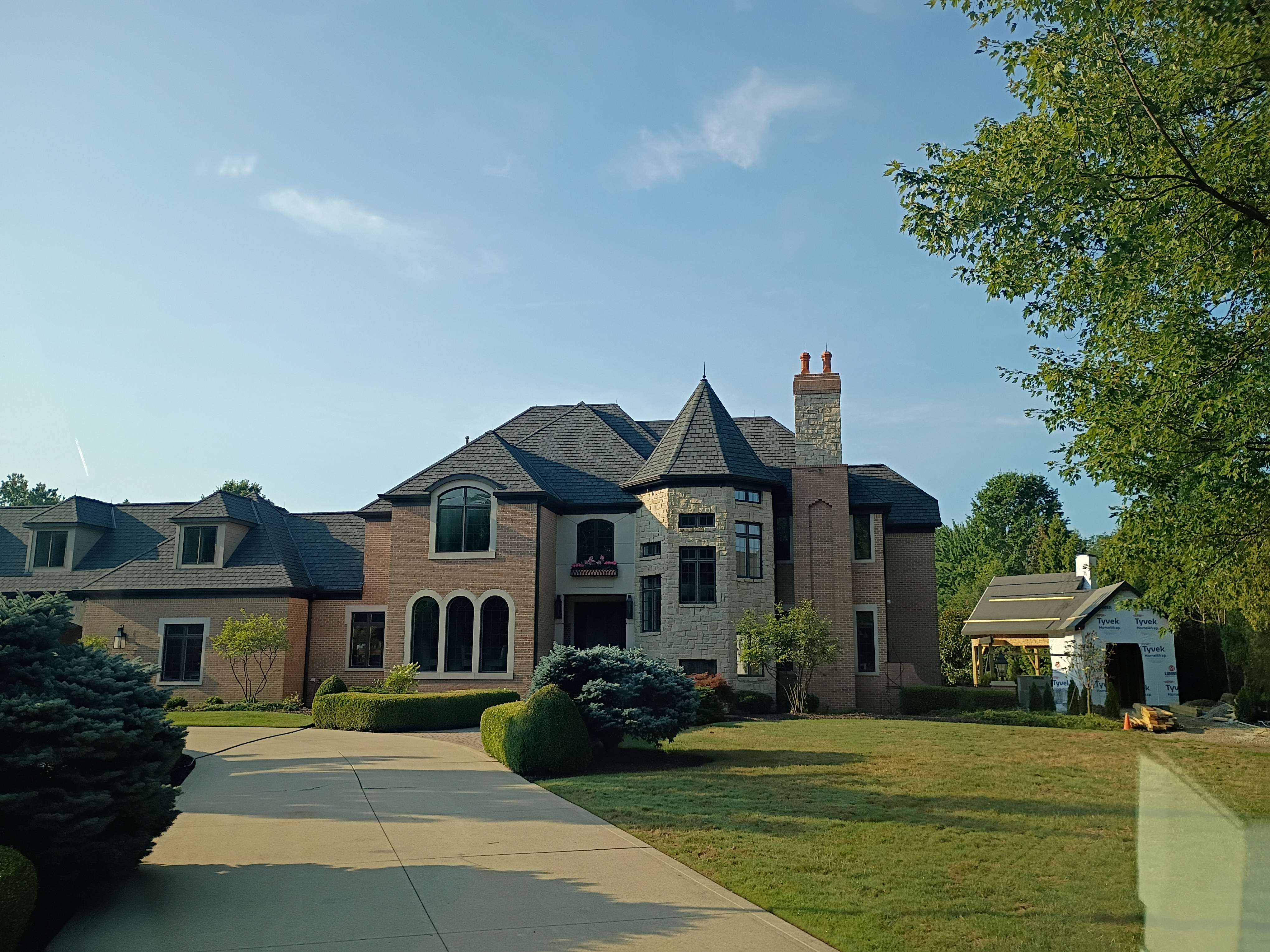 Charles Chapman Construction, LLC Logo