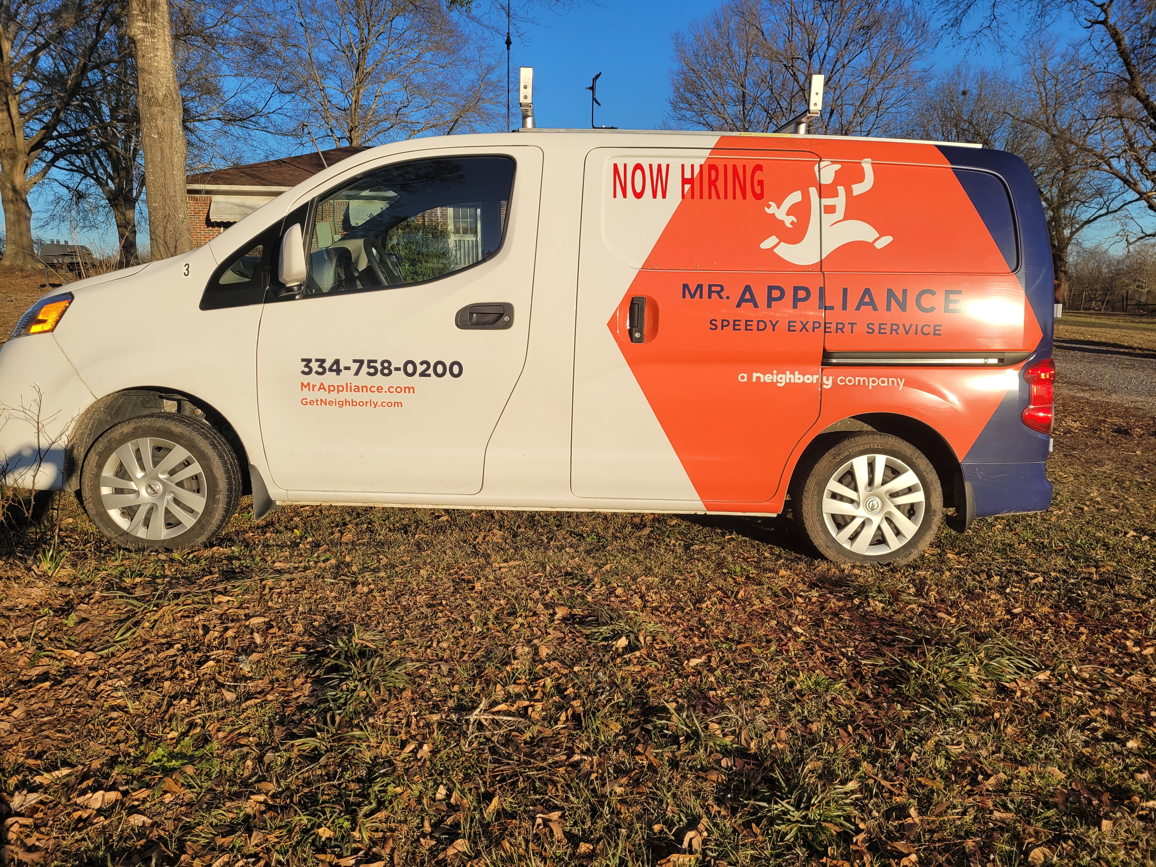 Mr. Appliance of Auburn Logo