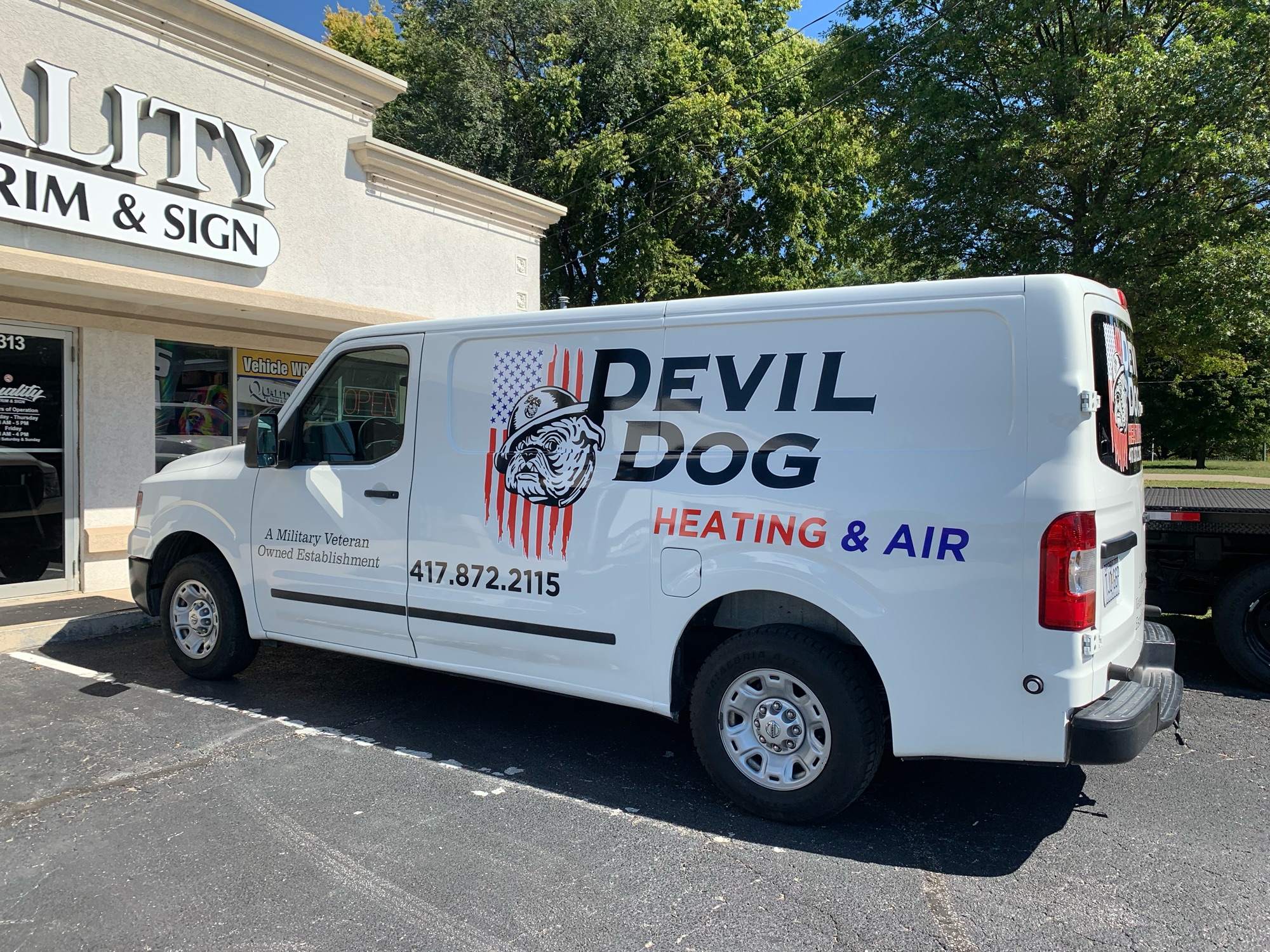 Devil Dog Heating & Air Logo