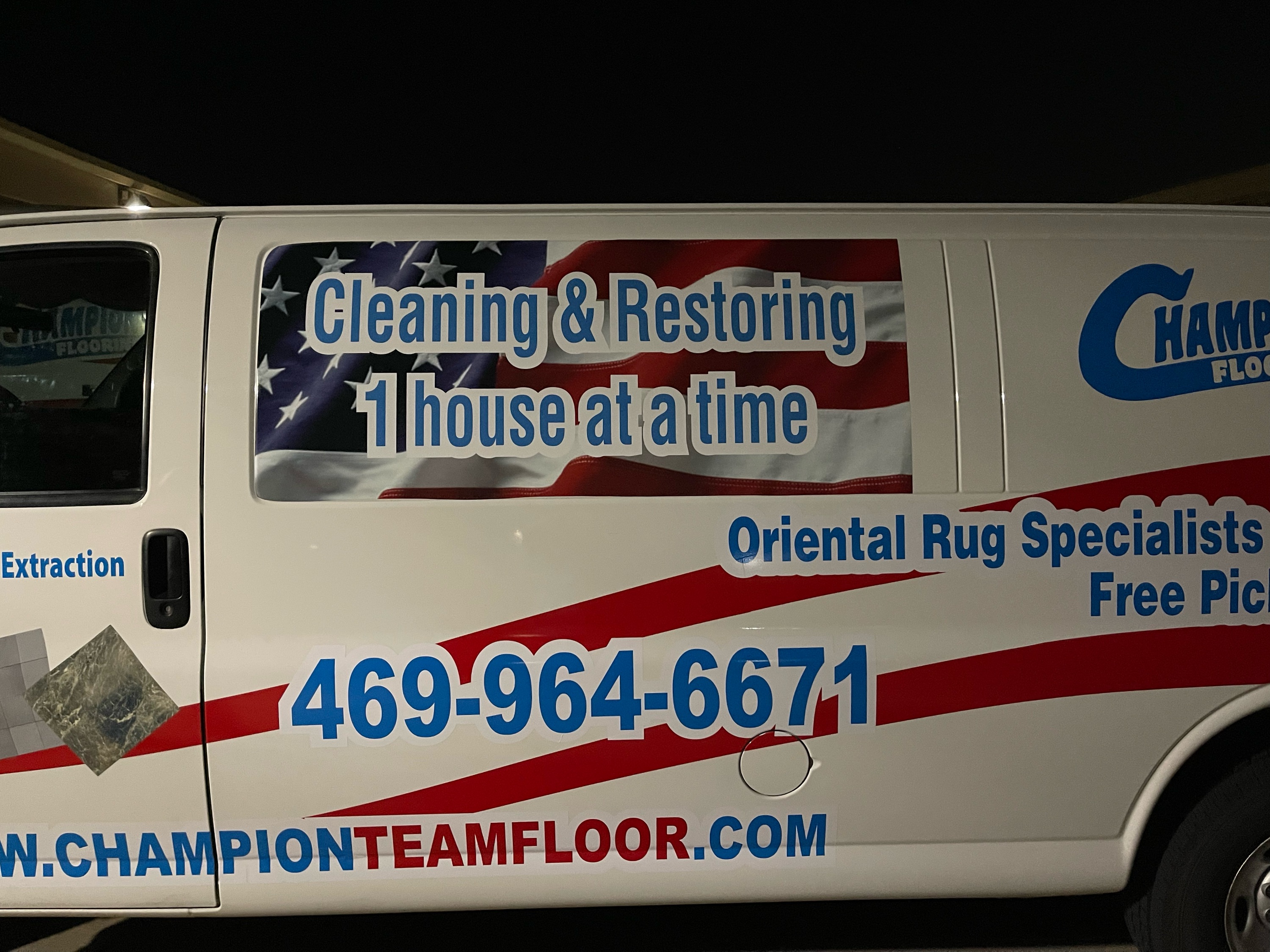 Champion Team Flooring Services Logo