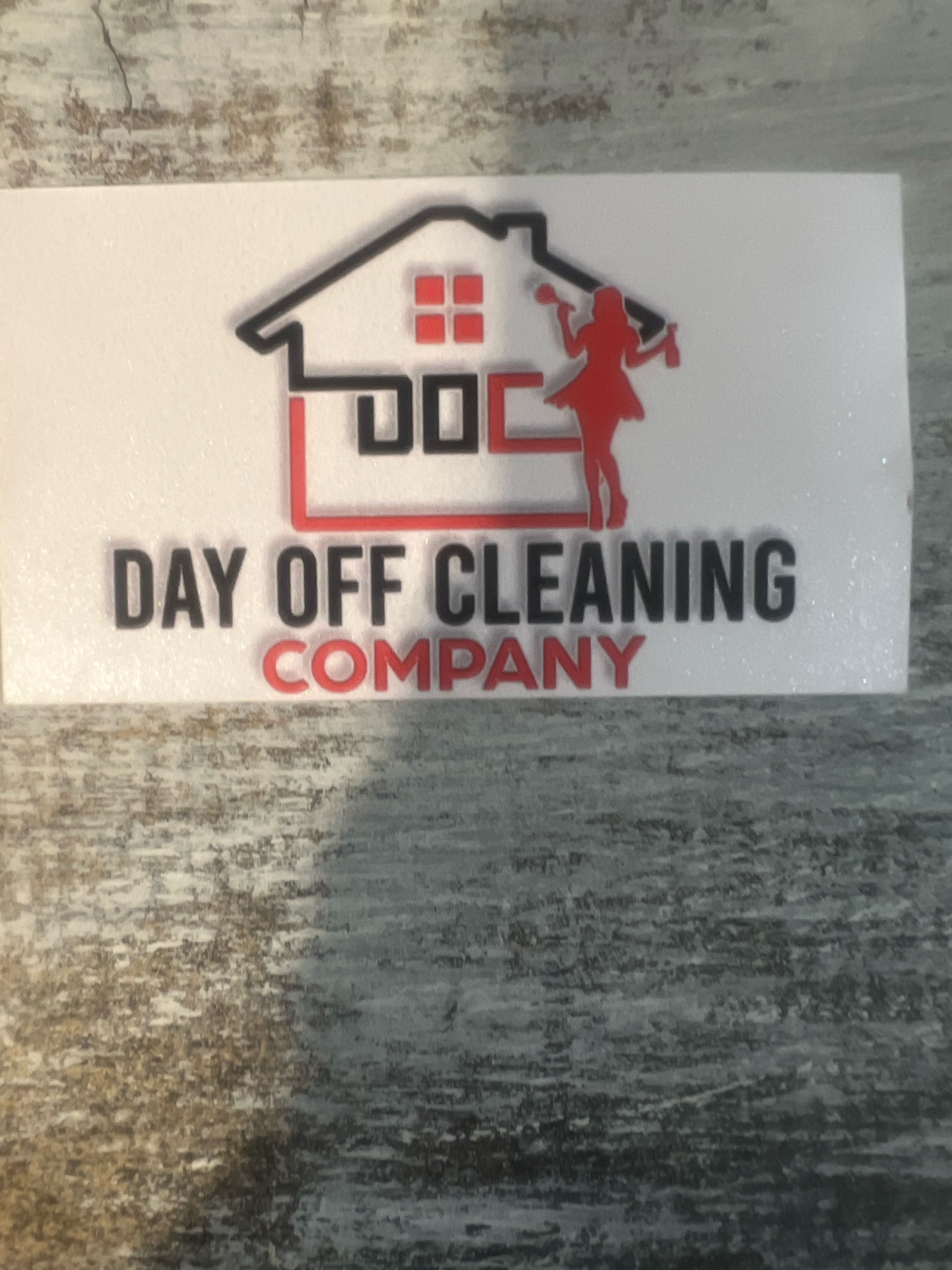 Day Off Cleaning Logo