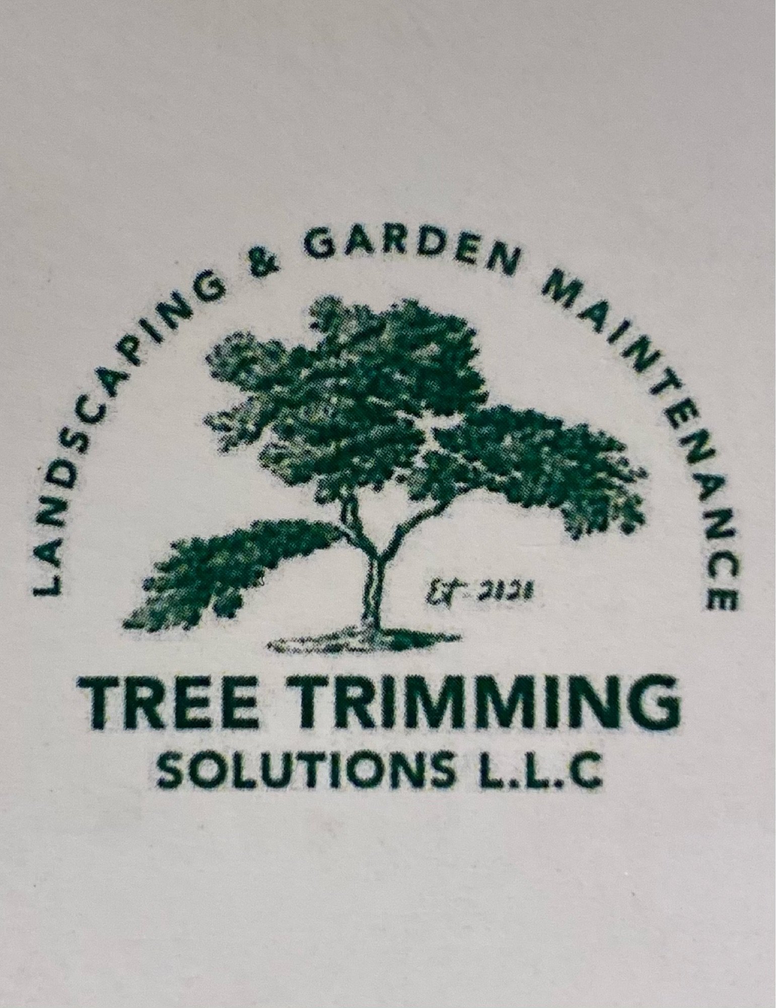 Tree Trimming Solutions, LLC Logo