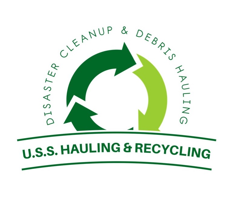 USS Hauling and Recycling Logo