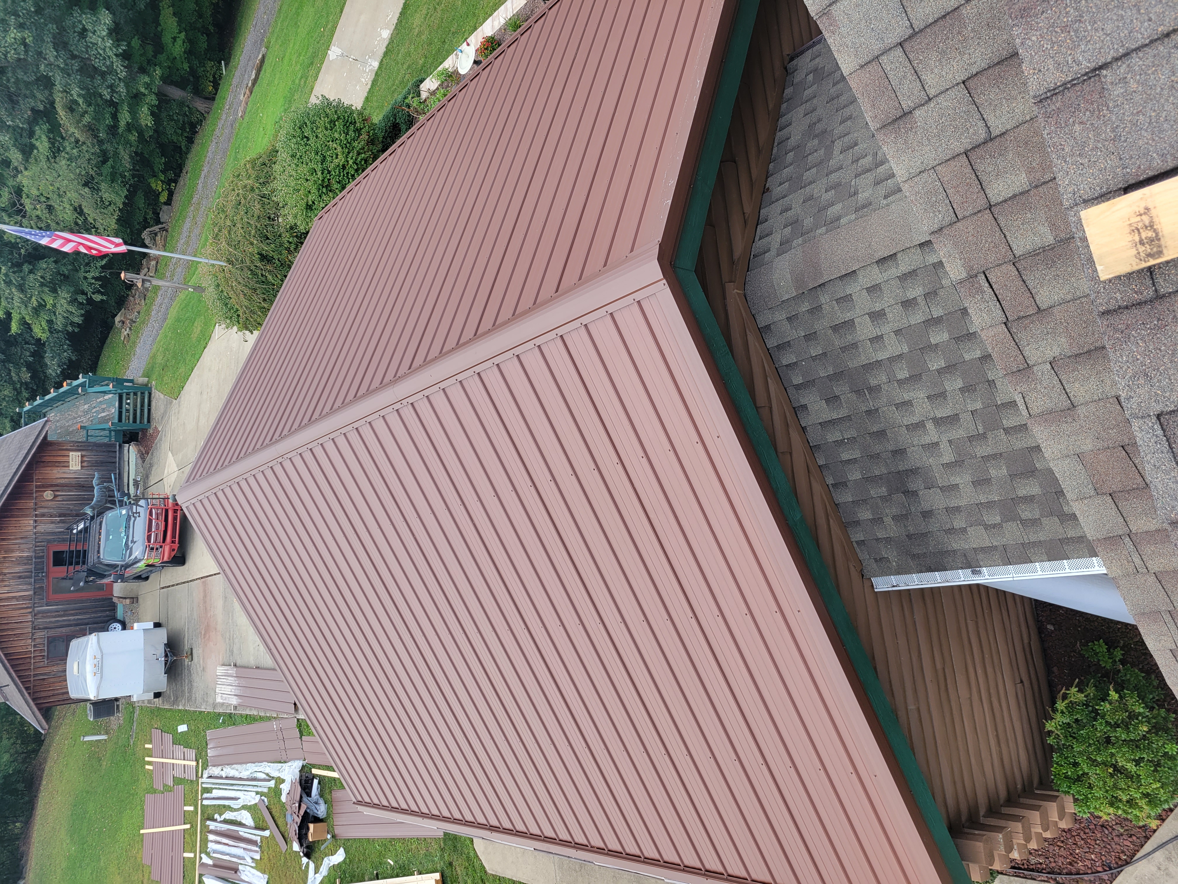 Miller's Metal Roofing Logo