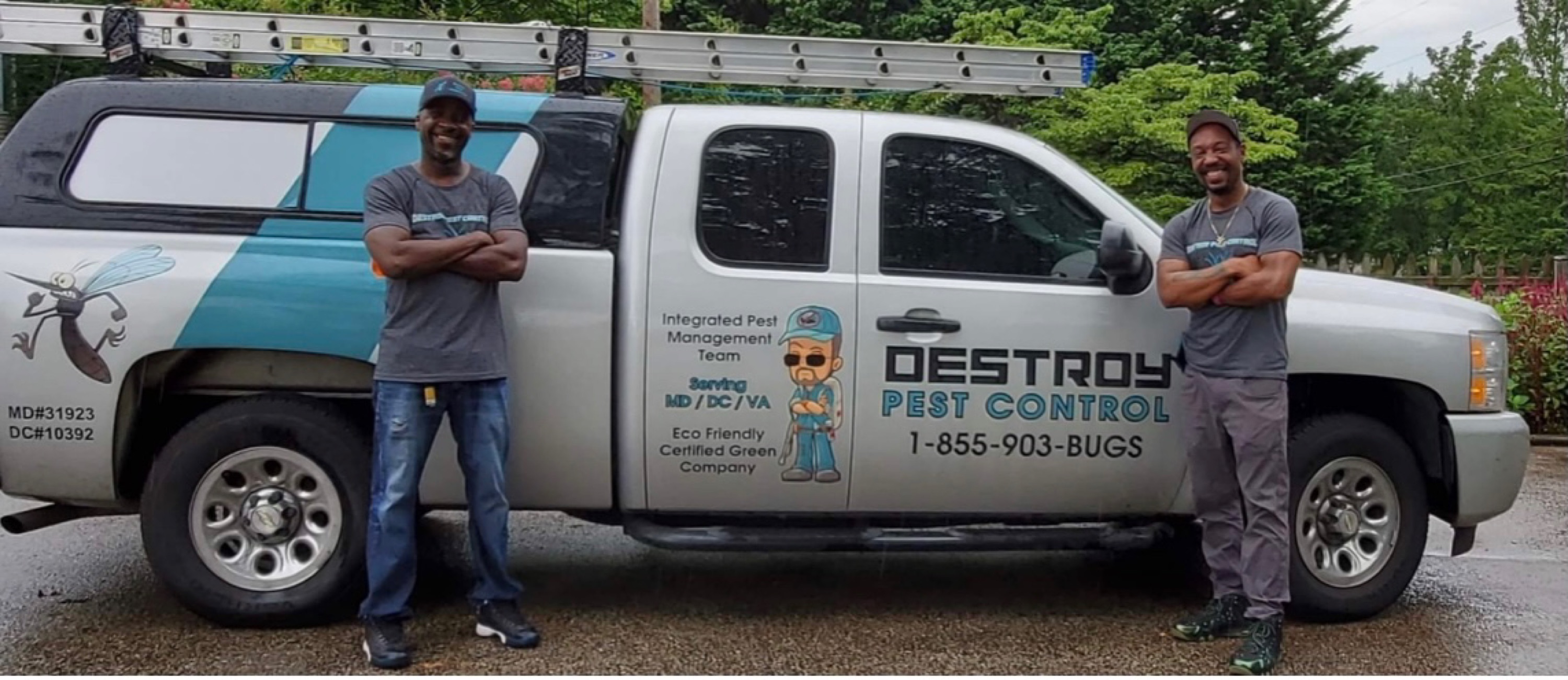 Destroy Pest Control, LLC Logo