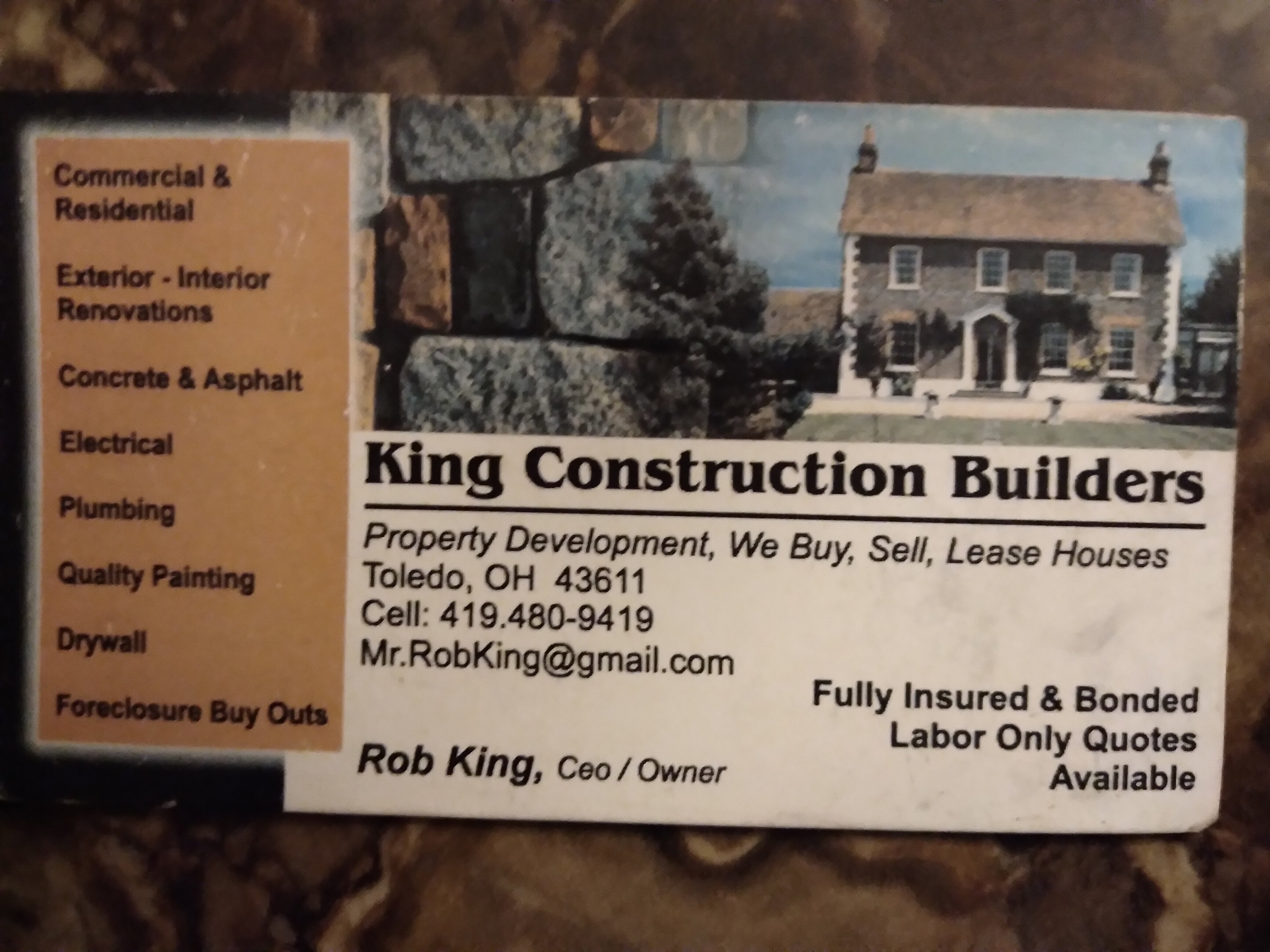King Construction Builders, LLC Logo