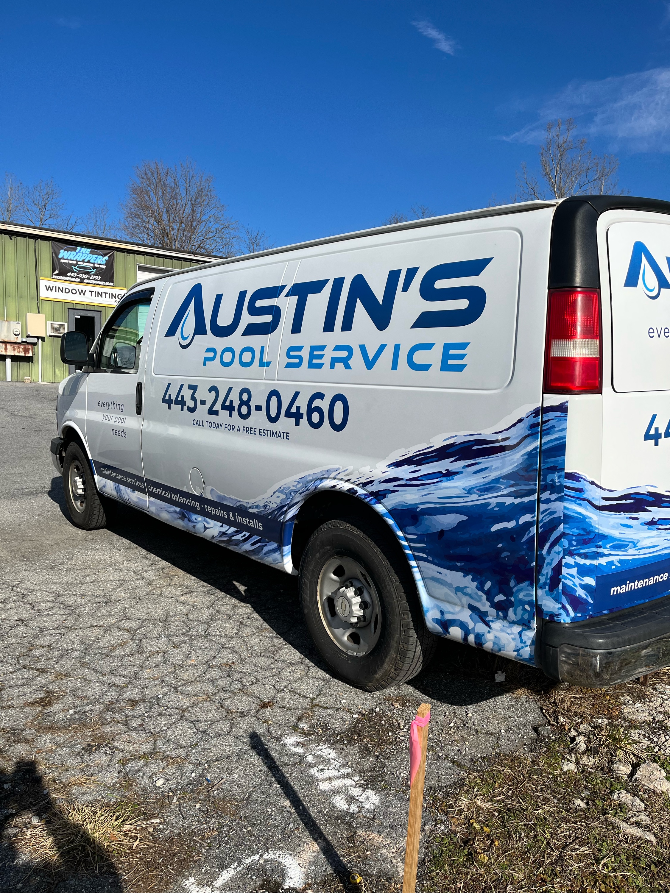 Austin's Pool Service Logo