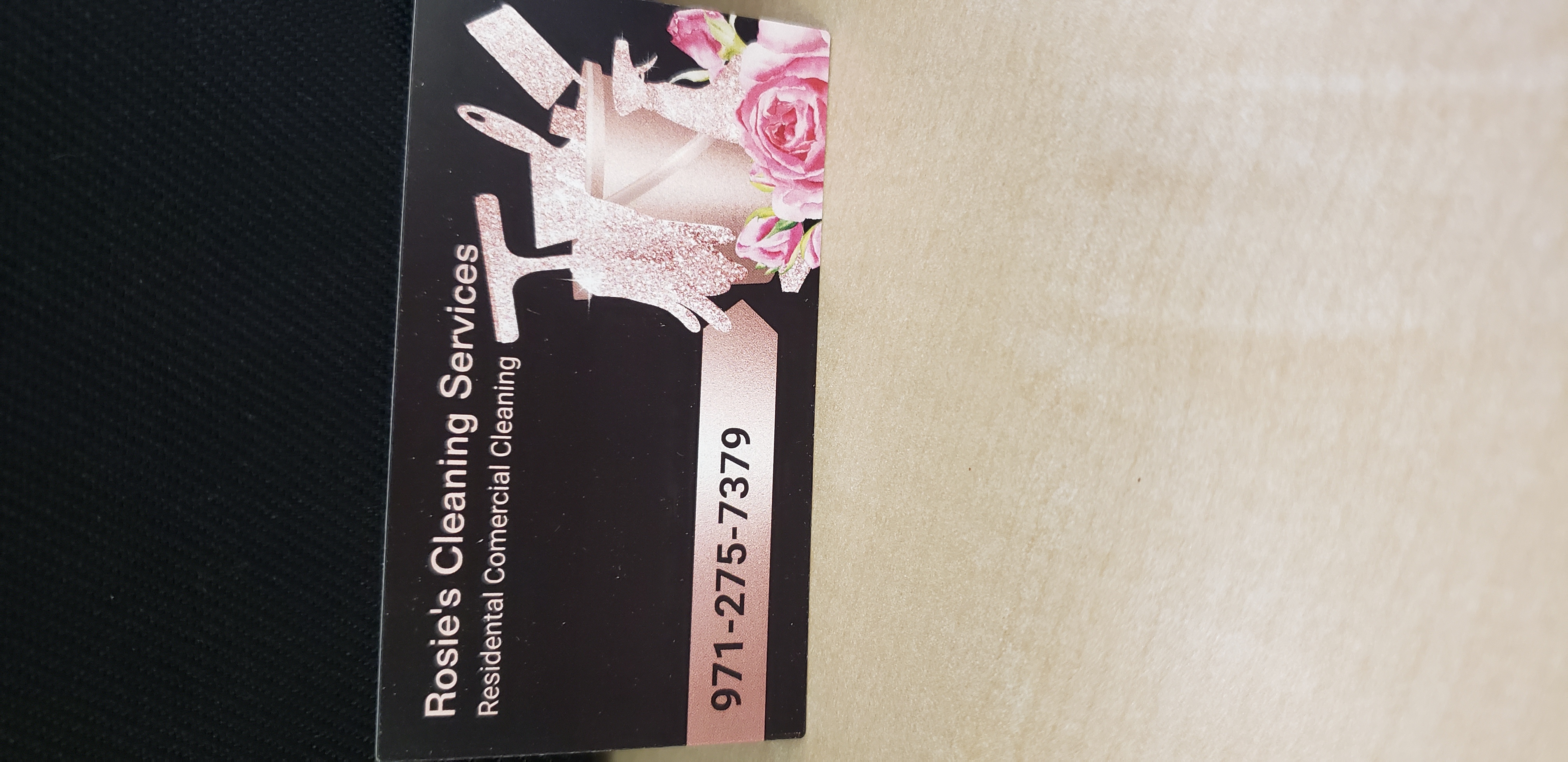 Roses Cleaning Services Logo