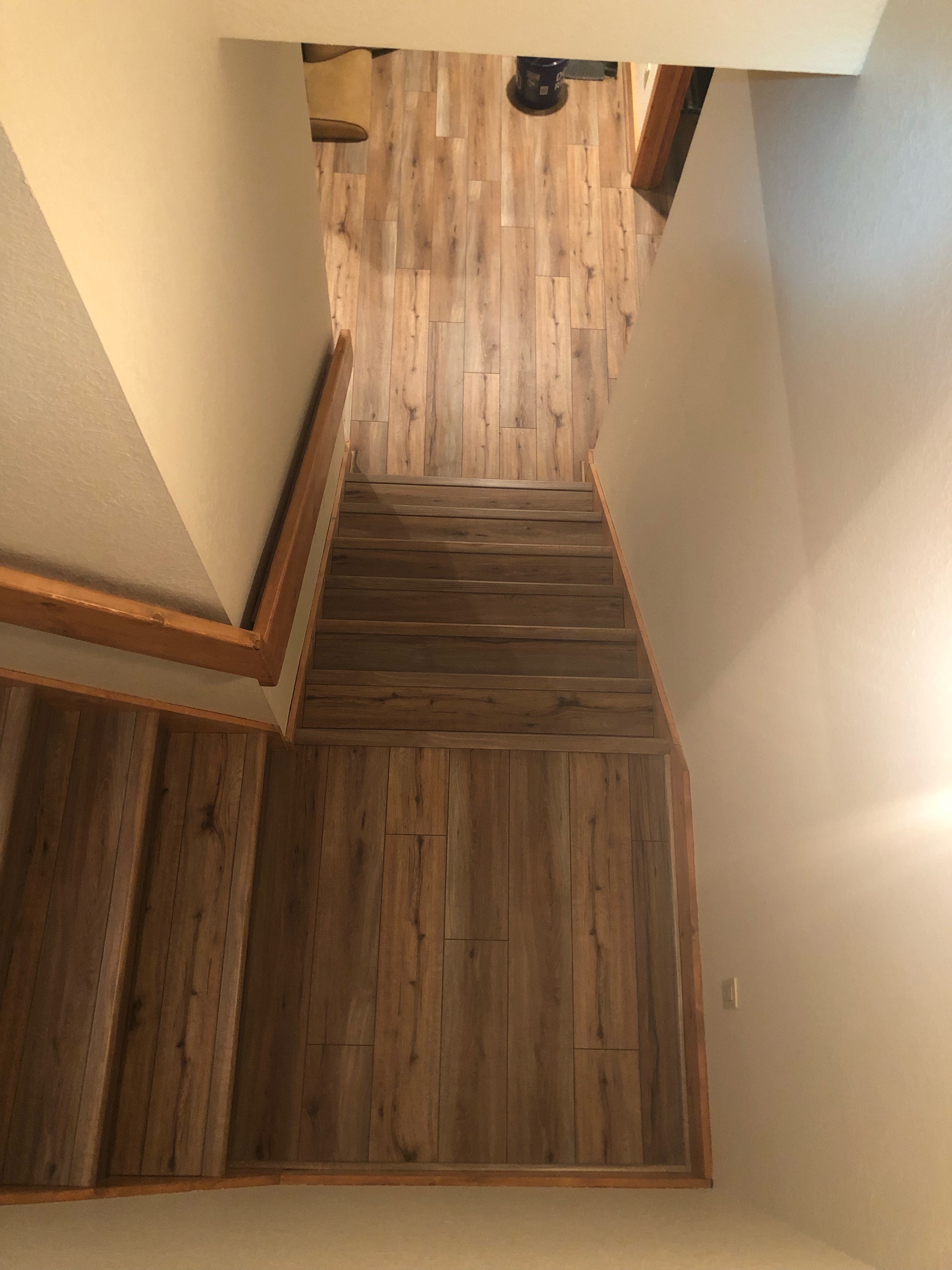 CS Quality Floor LLC Logo