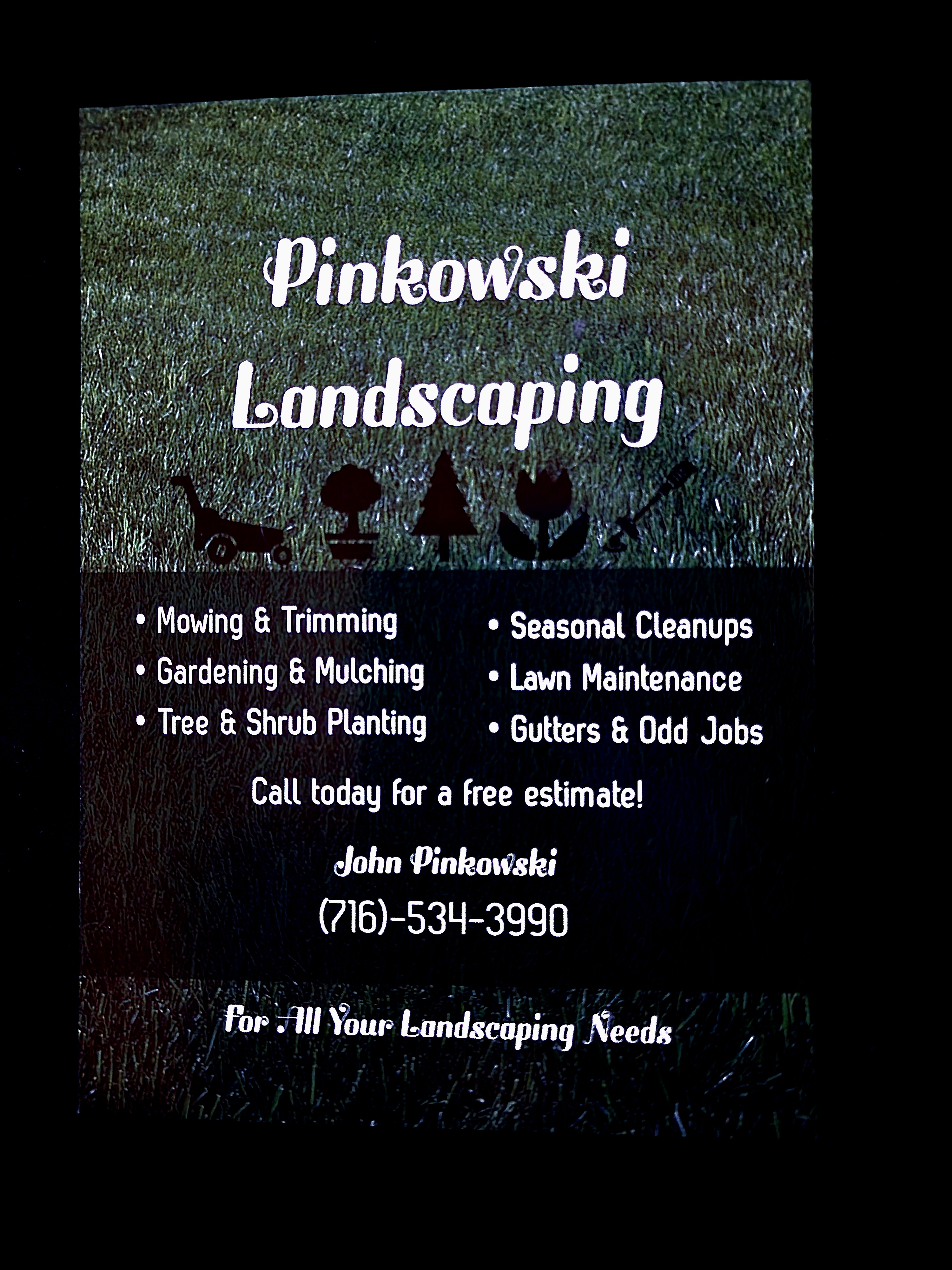Pinkowski Landscaping LLC Logo