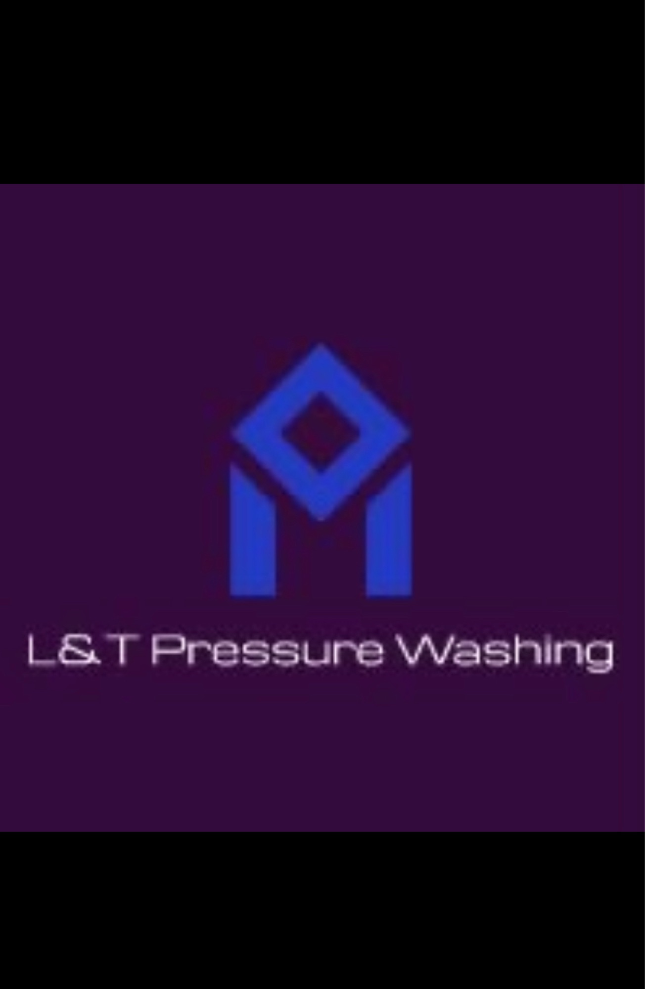 L&T Pressure Washing Logo