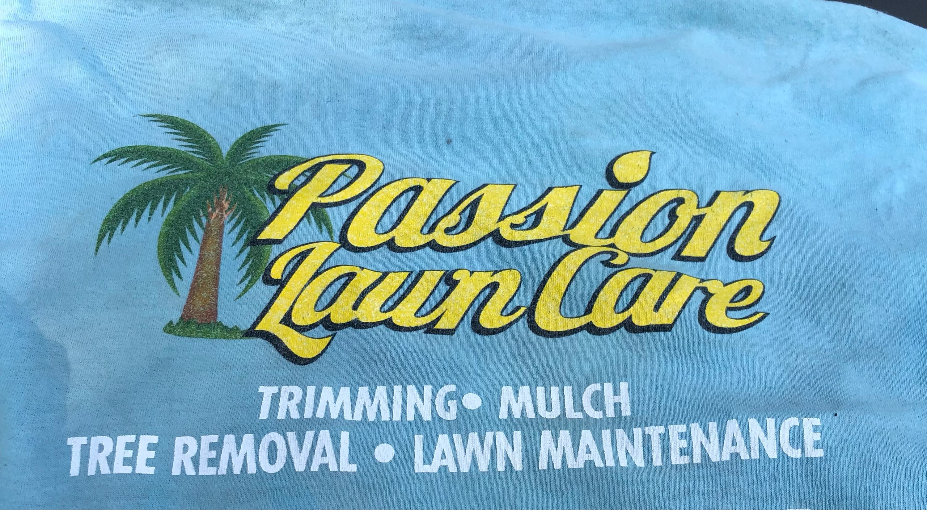 Passion Lawn Care LLC Logo