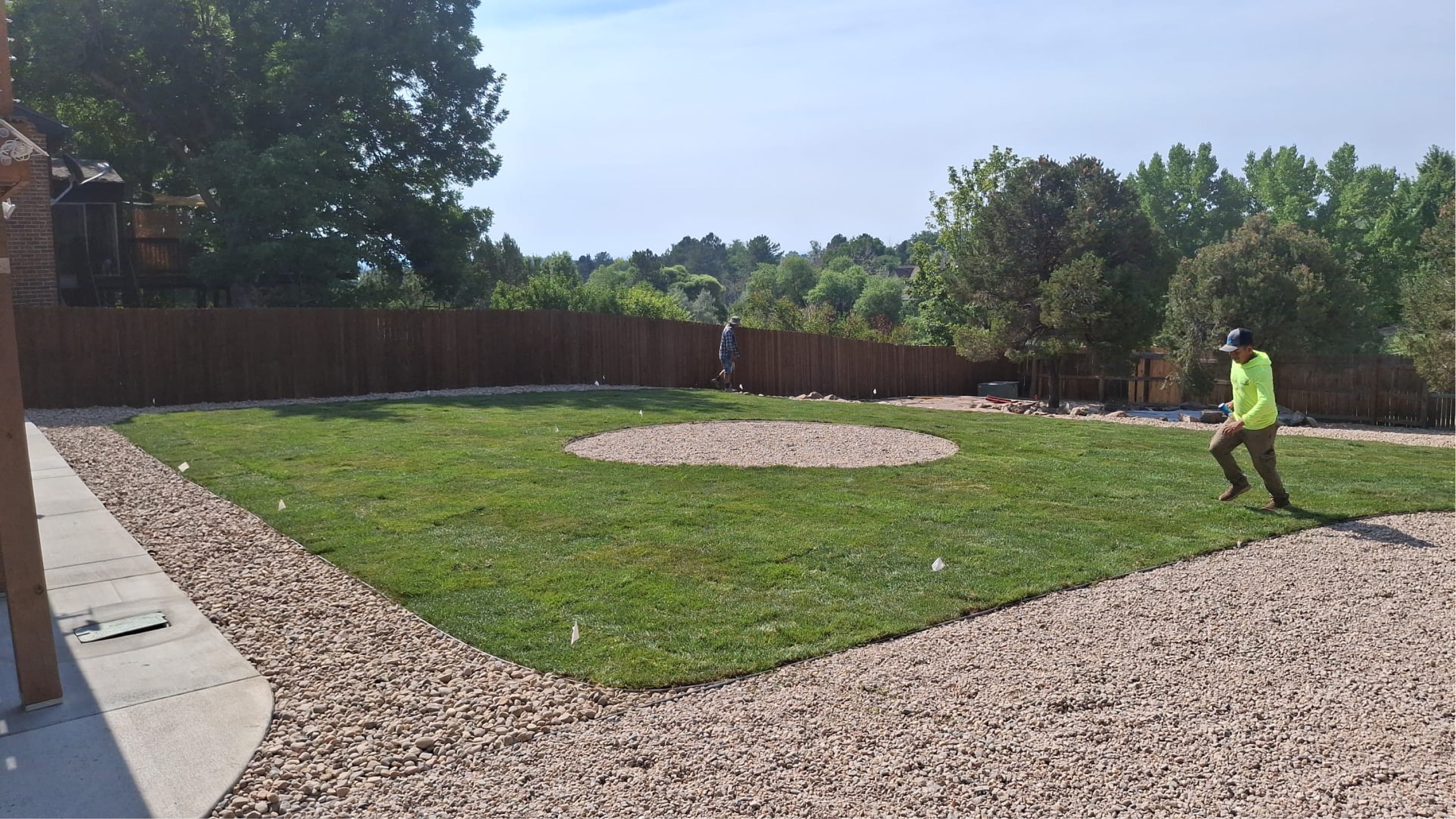 Latino's Designers Logo