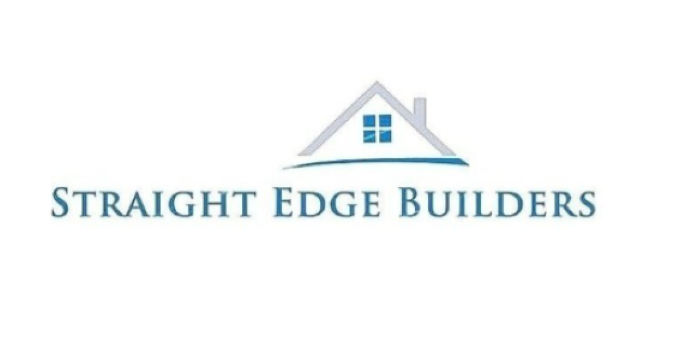 Straight Edge Builders Logo