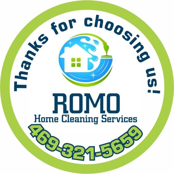ROMO Home Cleaning Services Logo