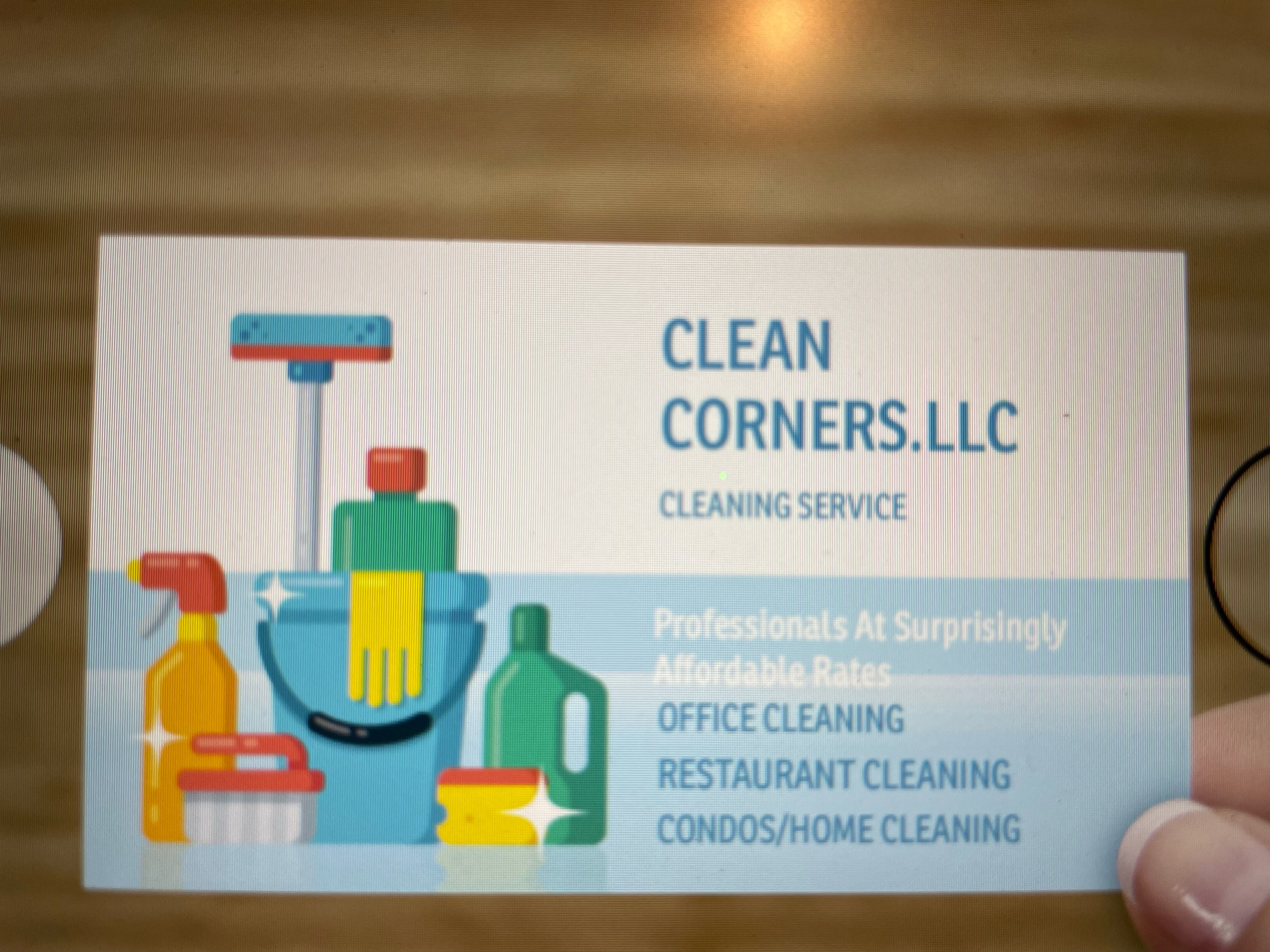 Clean Corners, LLC Logo