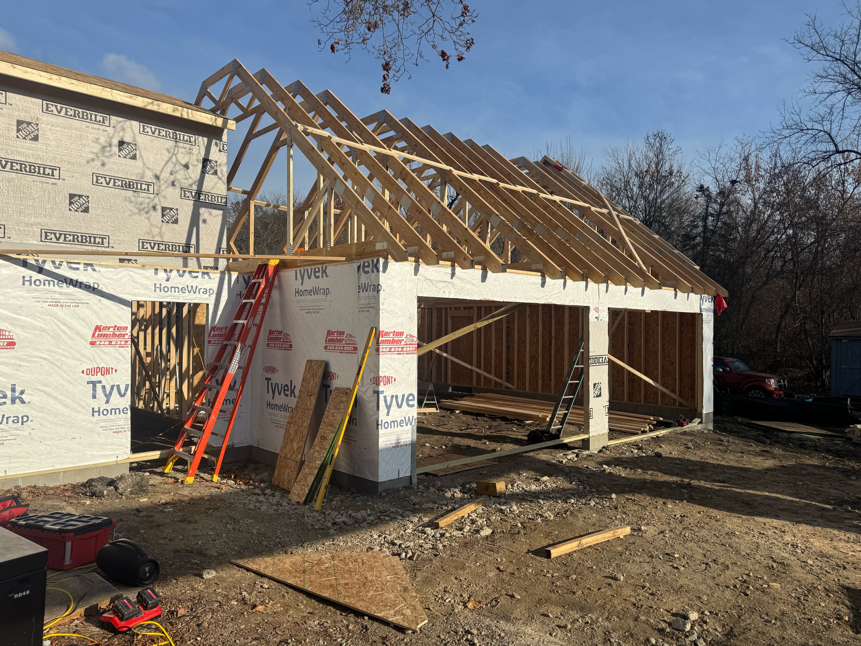 DeWeese & Associates, LLC Logo