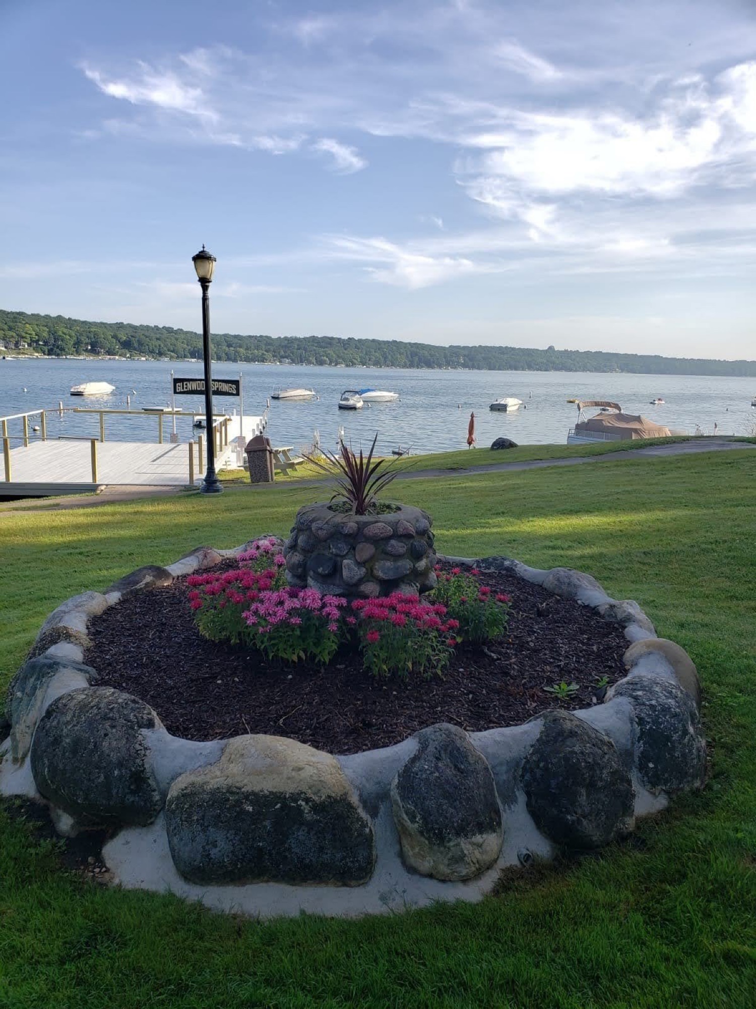 J.N Patios & Landscaping Logo