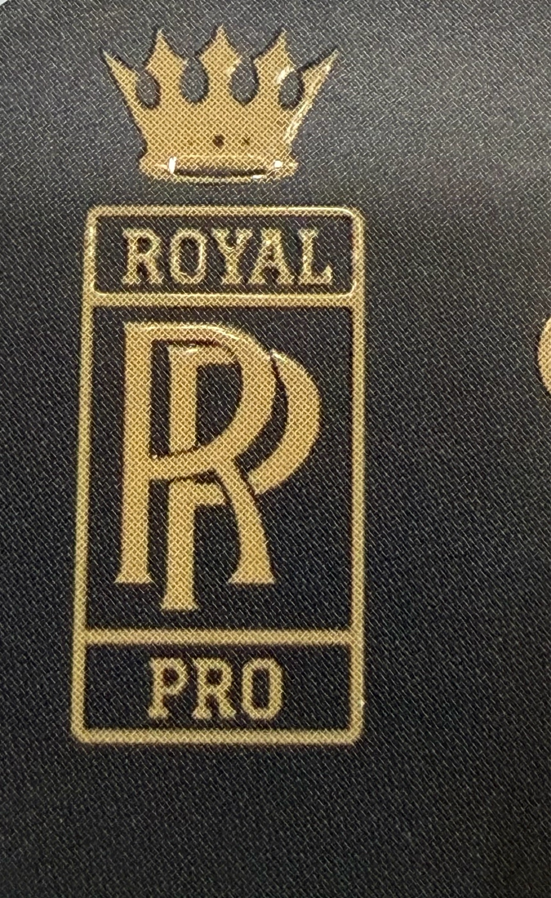 Royal Pro Cleaning LLC Logo