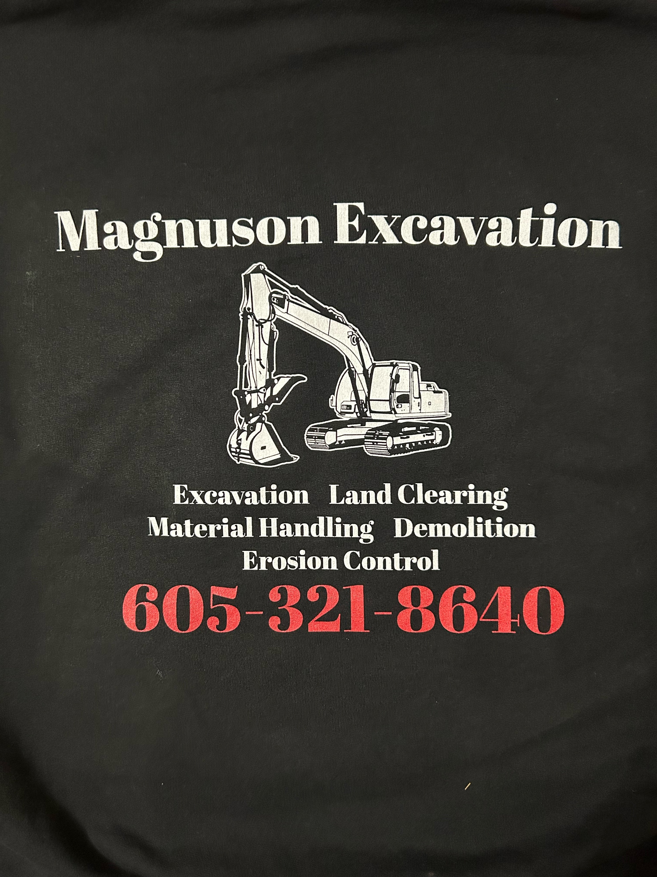 Magnuson Excavation Logo