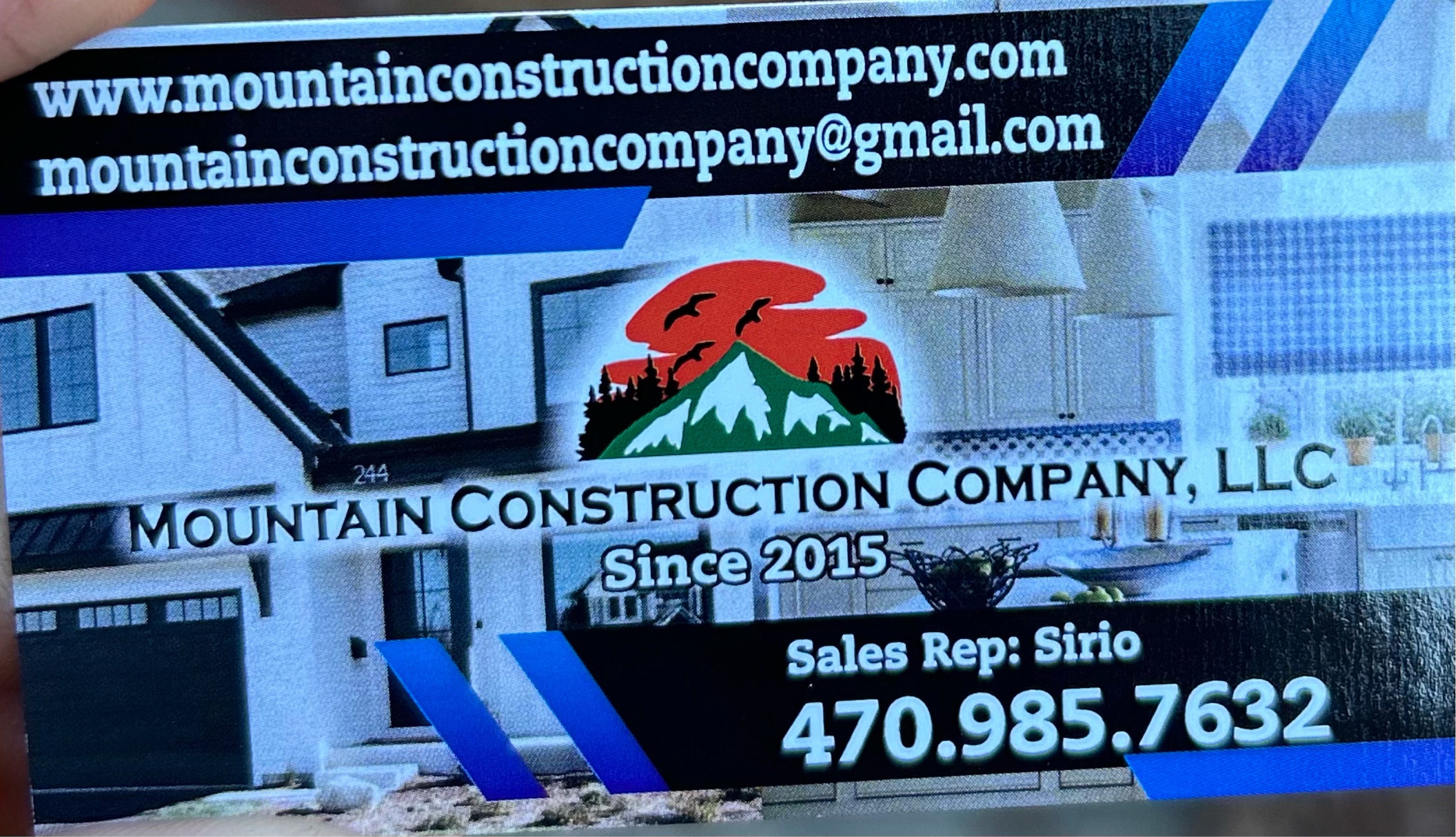 Mountain Construction Company, LLC Logo