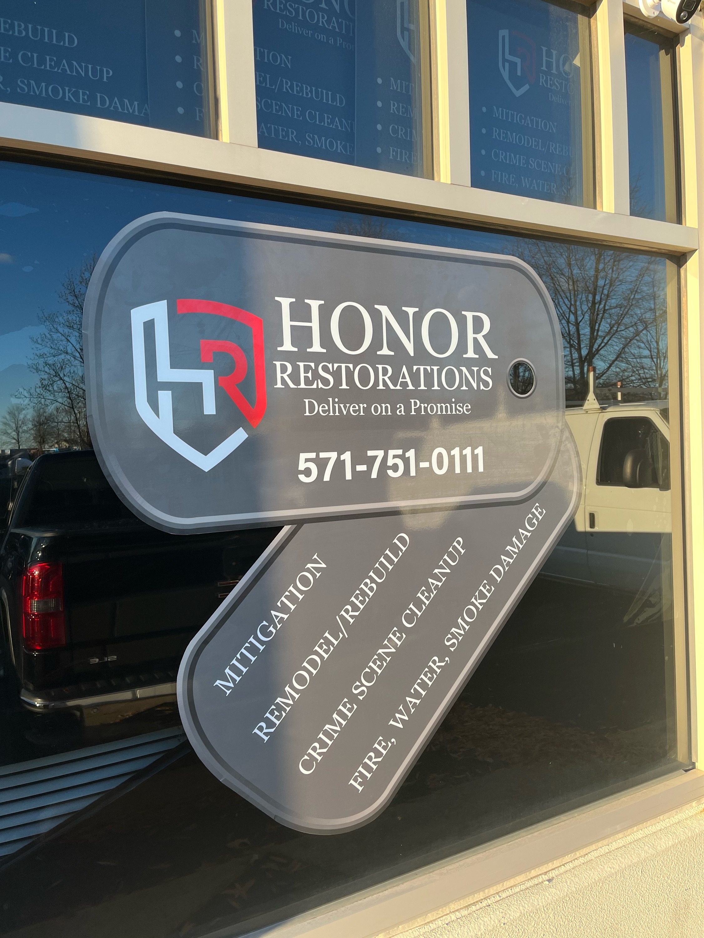 Honor Restorations LLC Logo