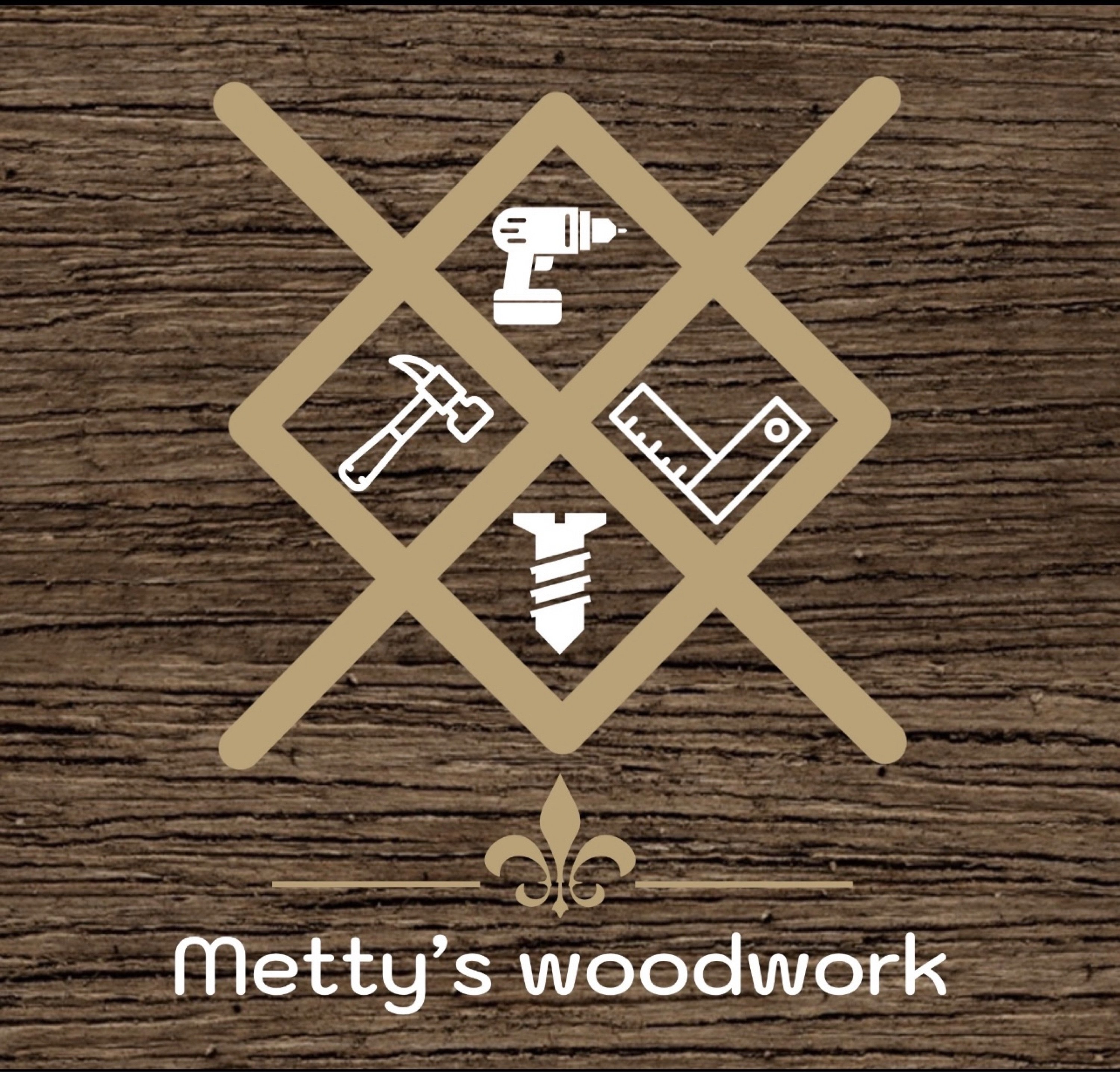 Metty's Woodwork Logo