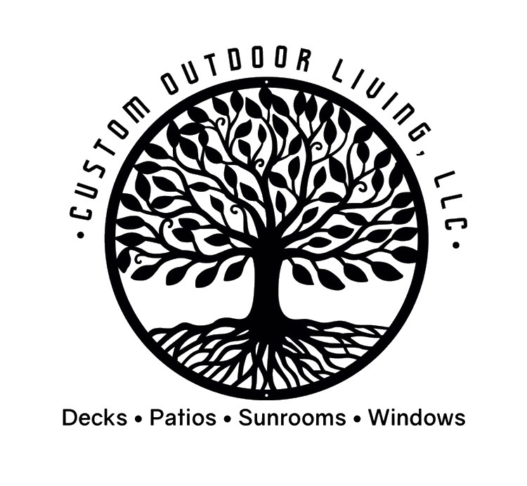 Custom Outdoor Living Logo