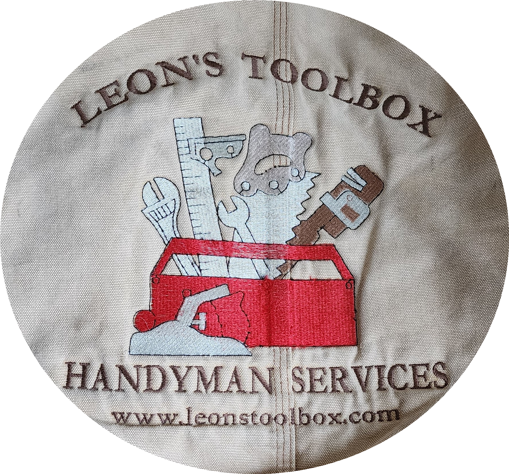 Leon's Toolbox Logo