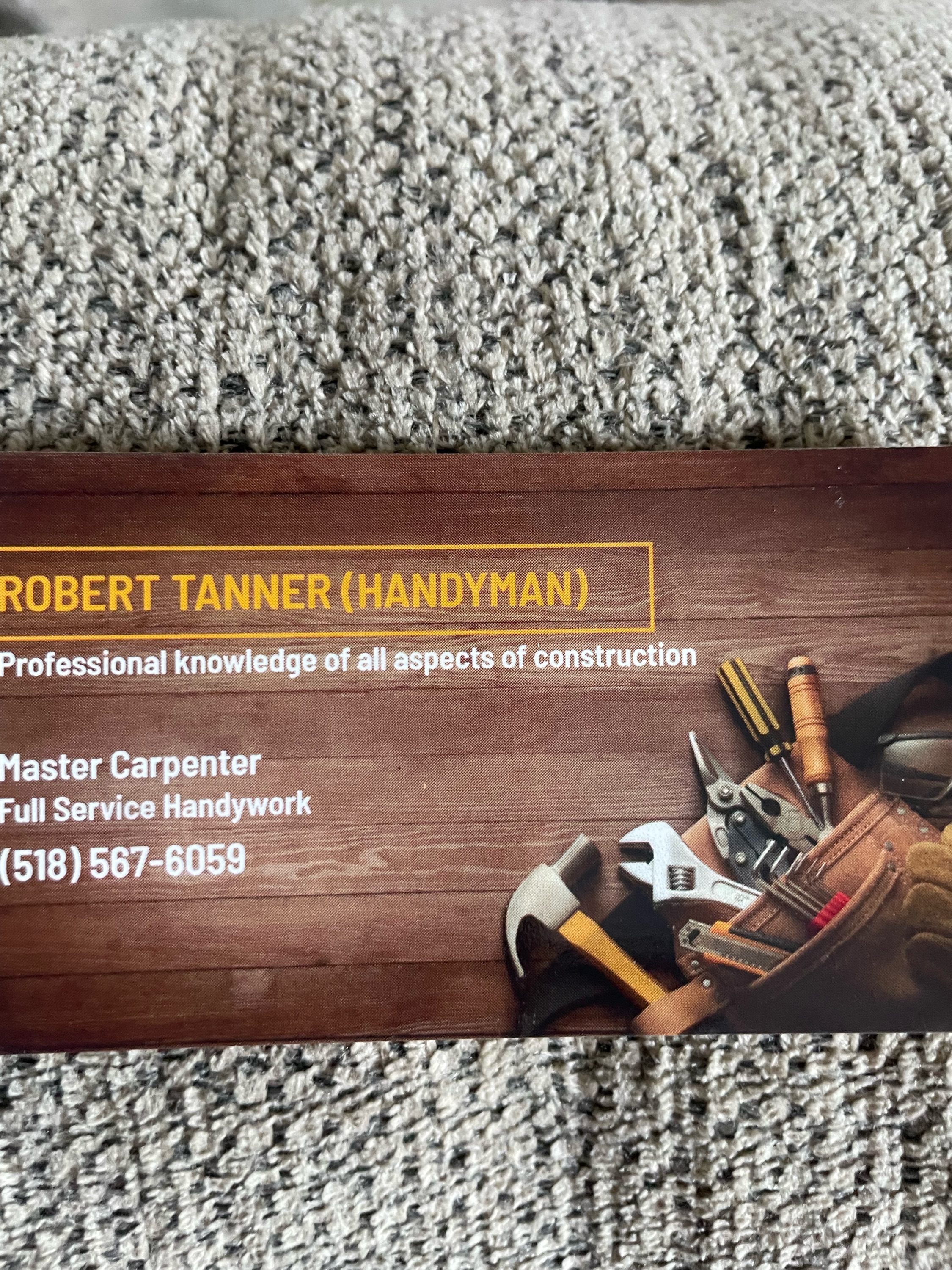 Robert Tanner Handyman Logo