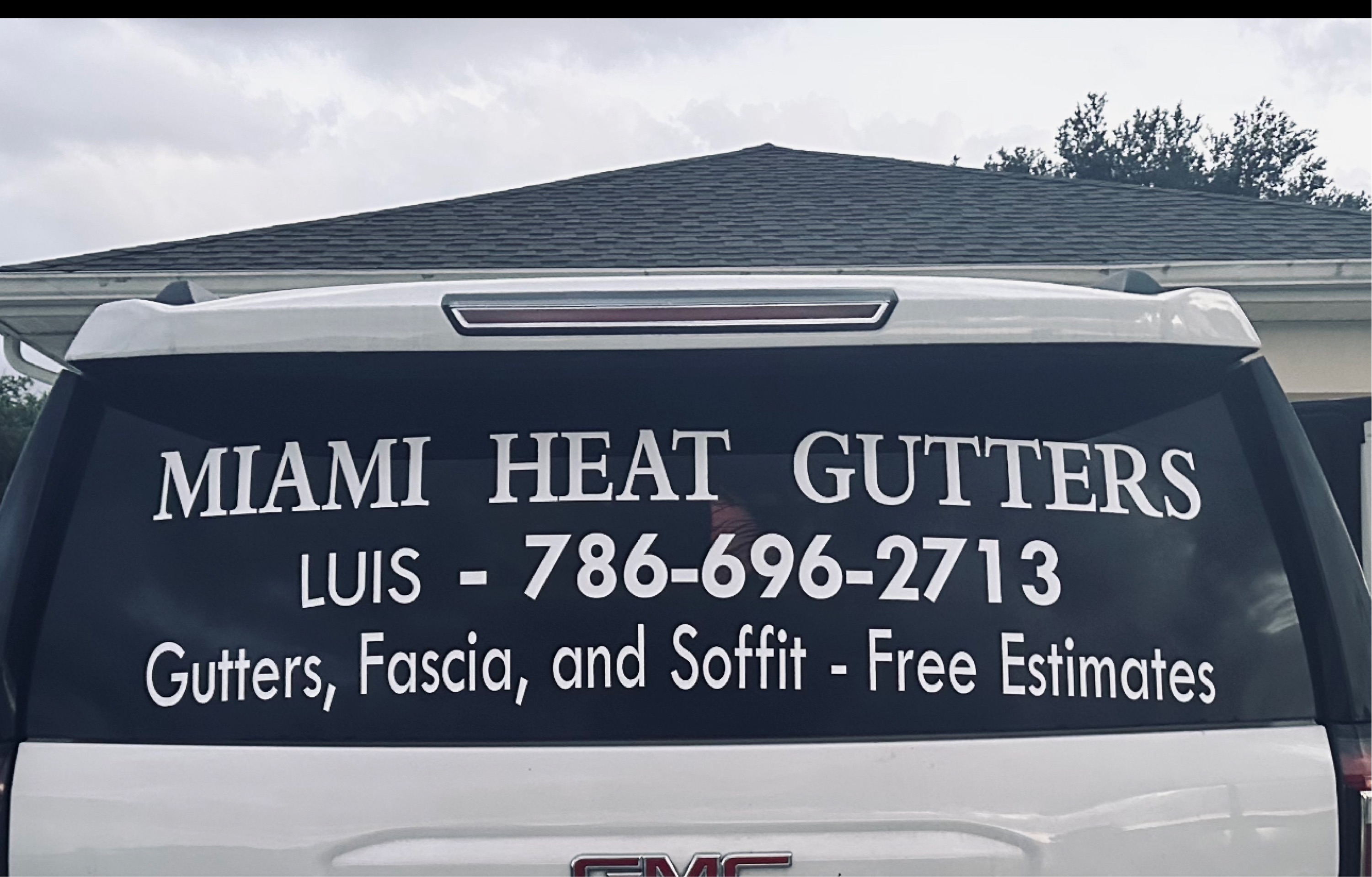 Miami Heat Gutters LLC Logo