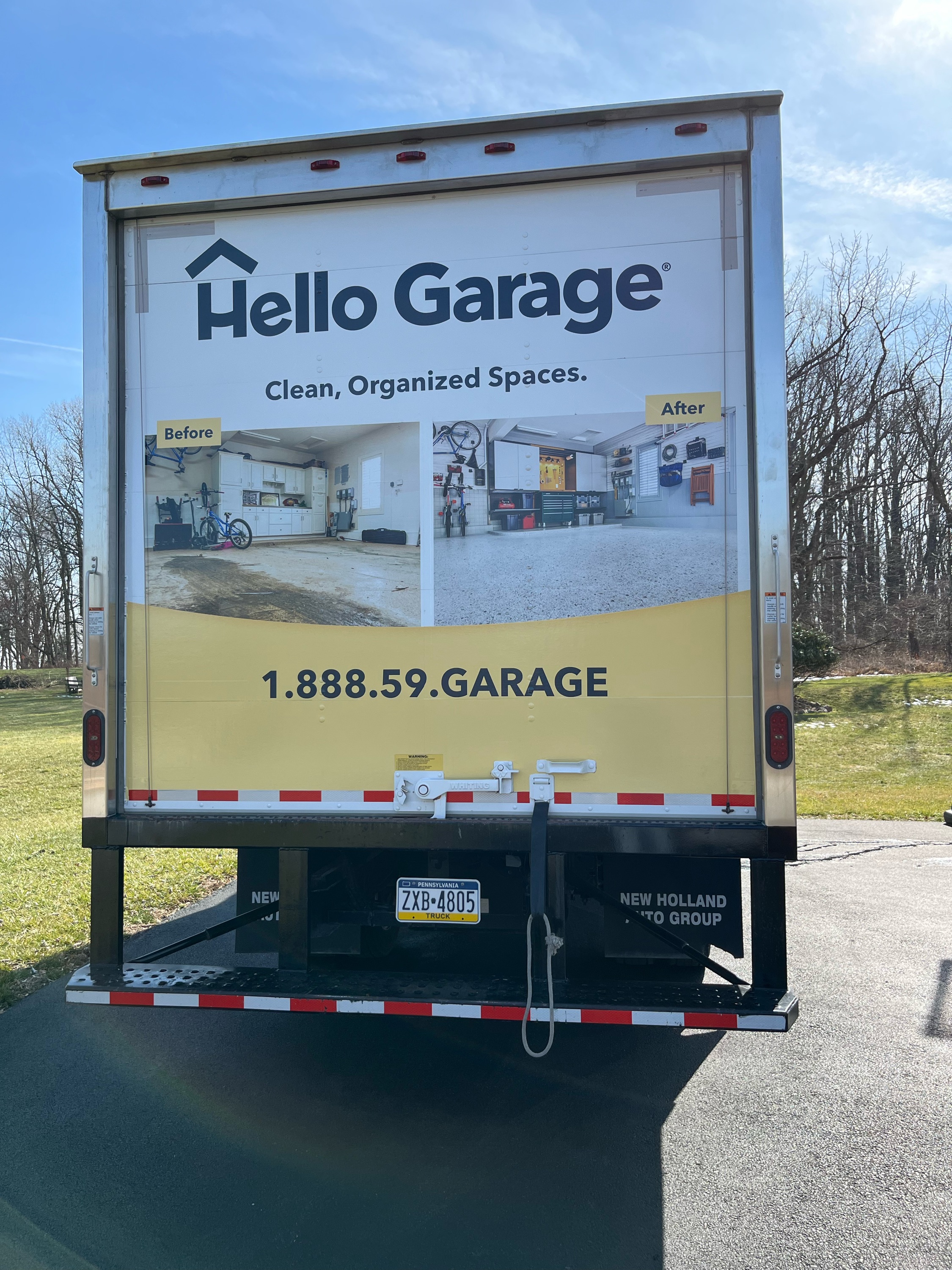 Hello Garage of Philadelphia Logo