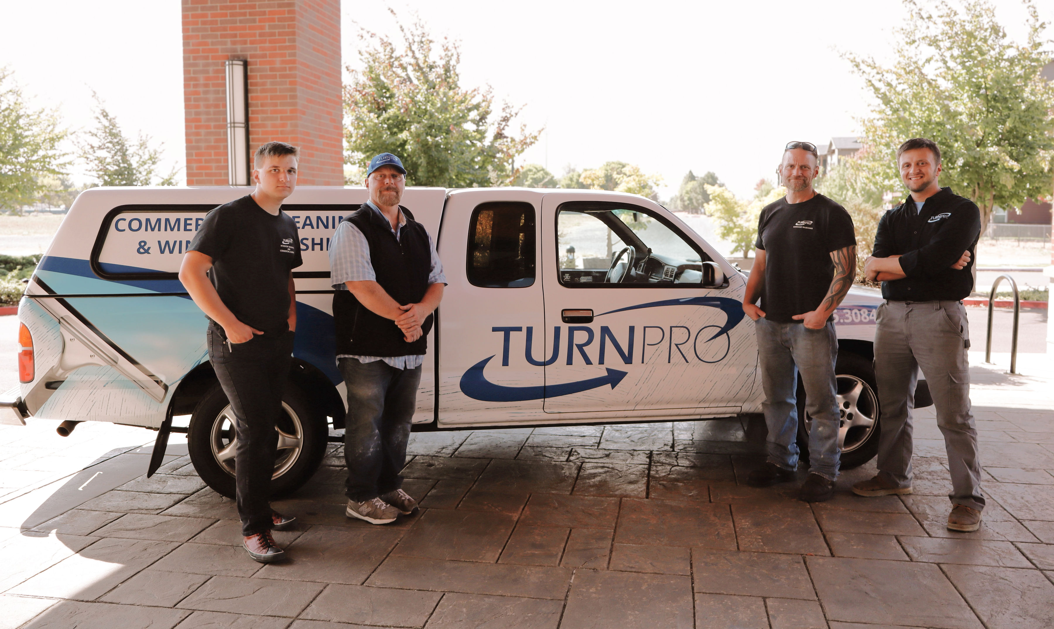 Turn Pro LLC Logo