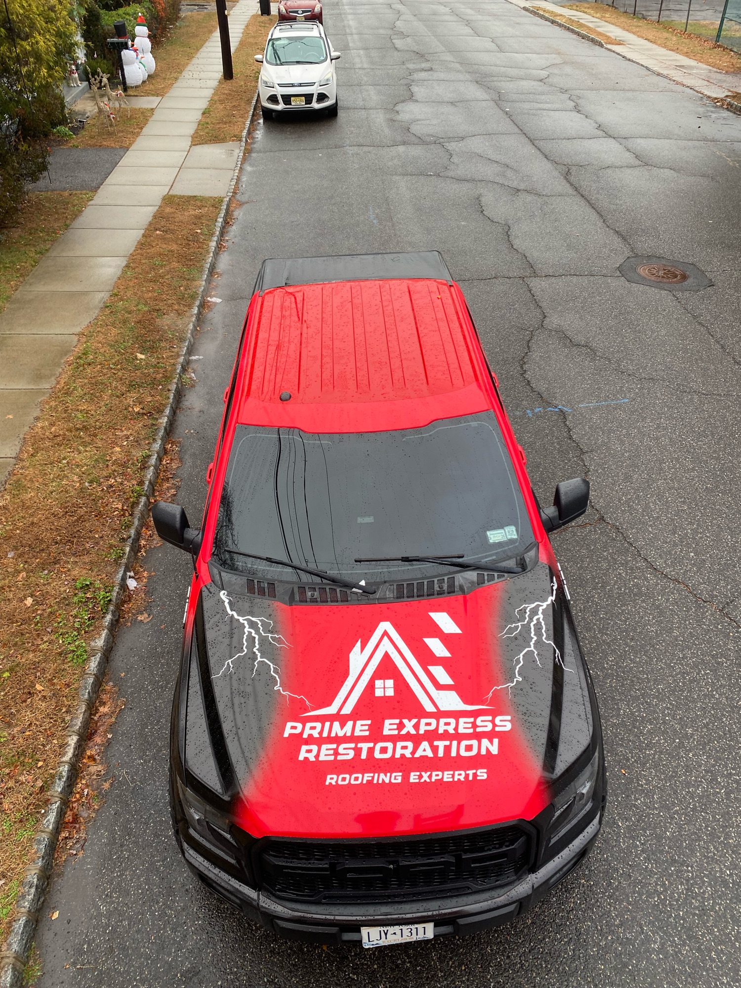 MC Group Roofing LLC Logo