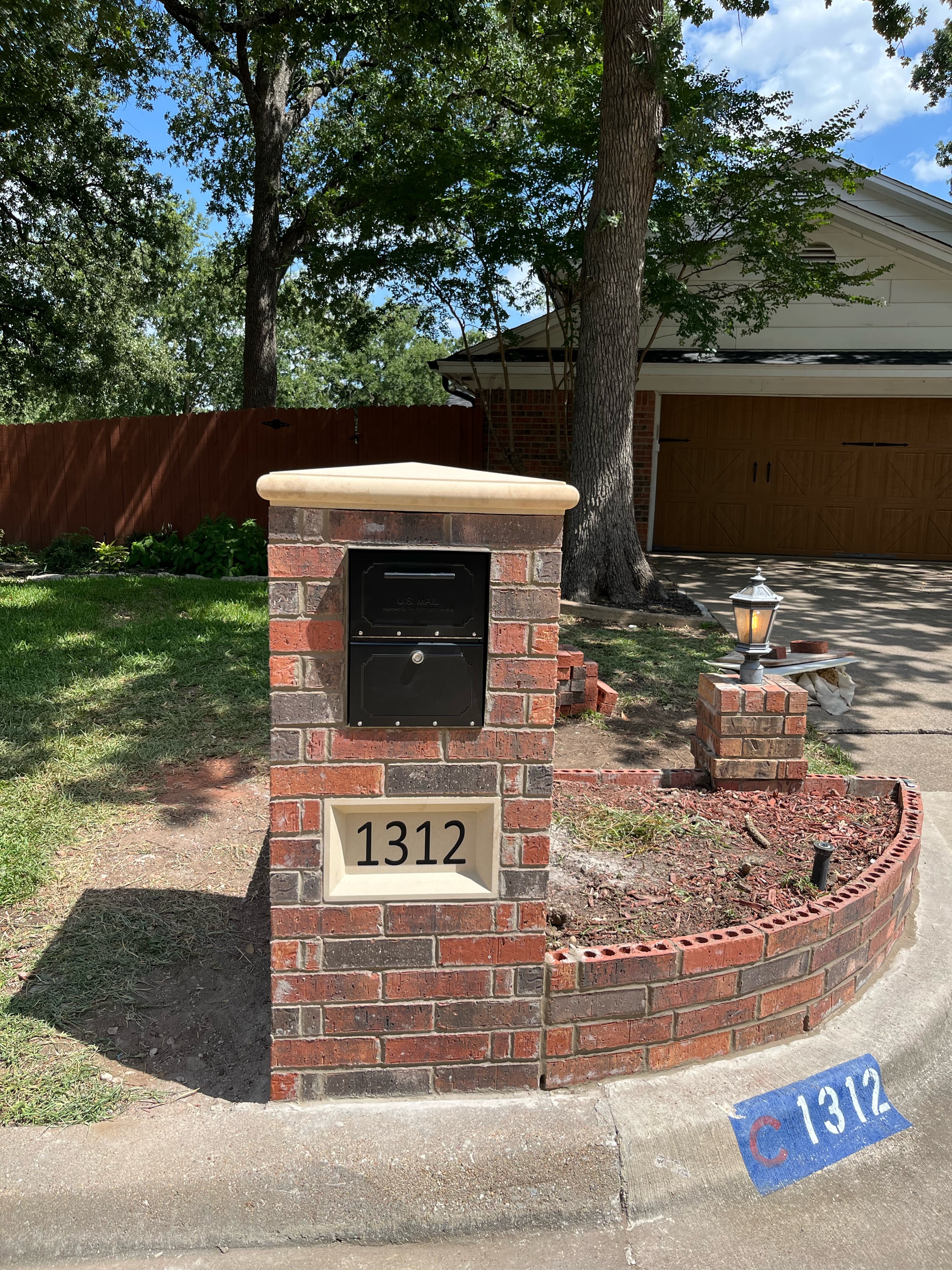 PINTOR MASONRY BRICK AND STONE Logo
