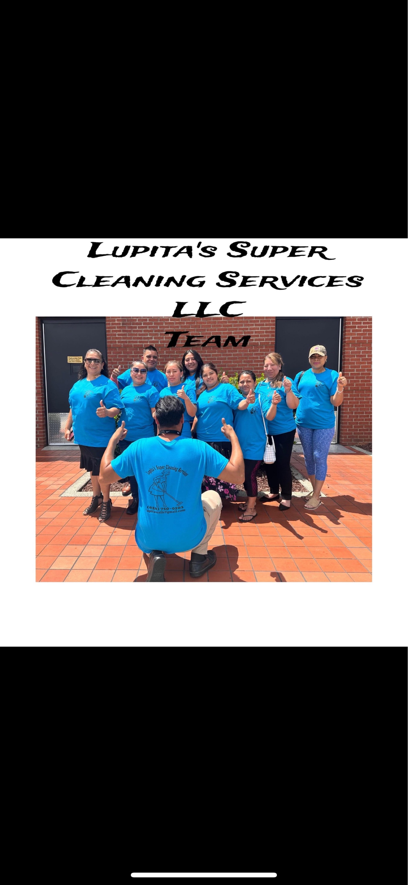 Lupita's Super Clean Services Logo