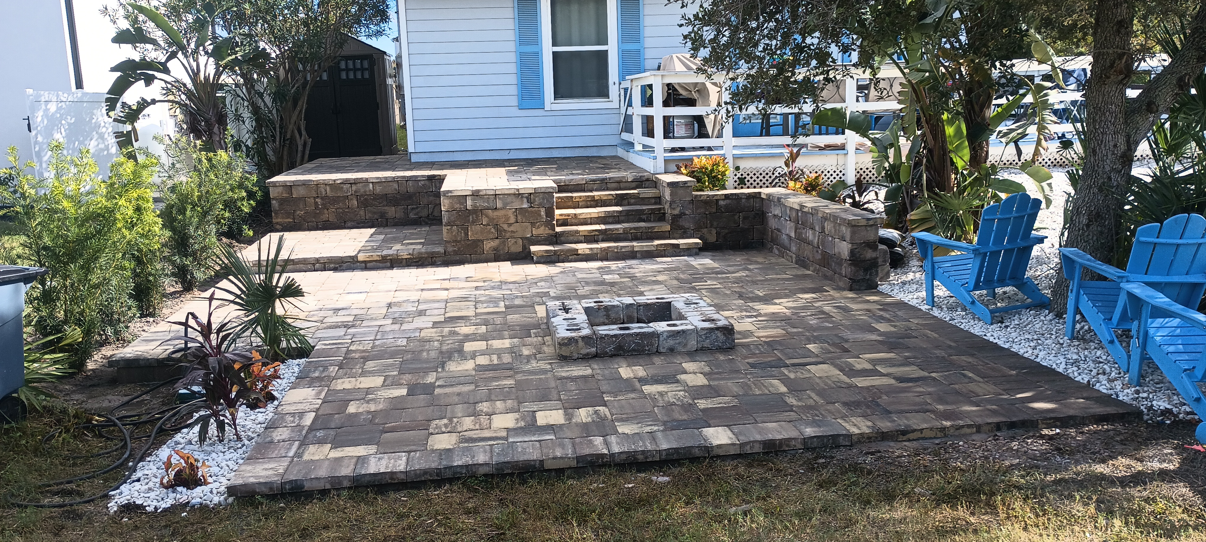 Pavers Installation Services Logo