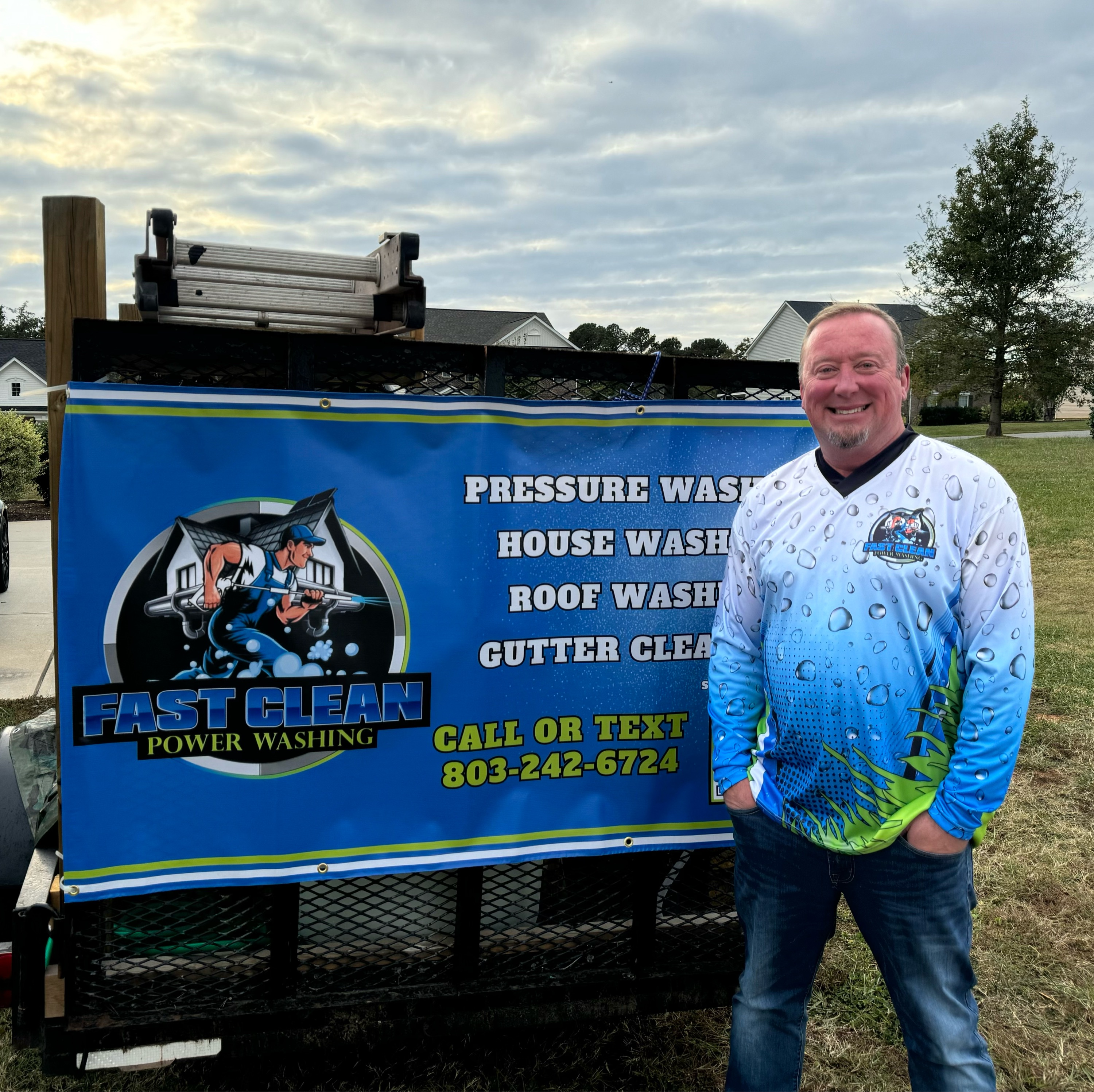 Fast Clean Power Washing Logo