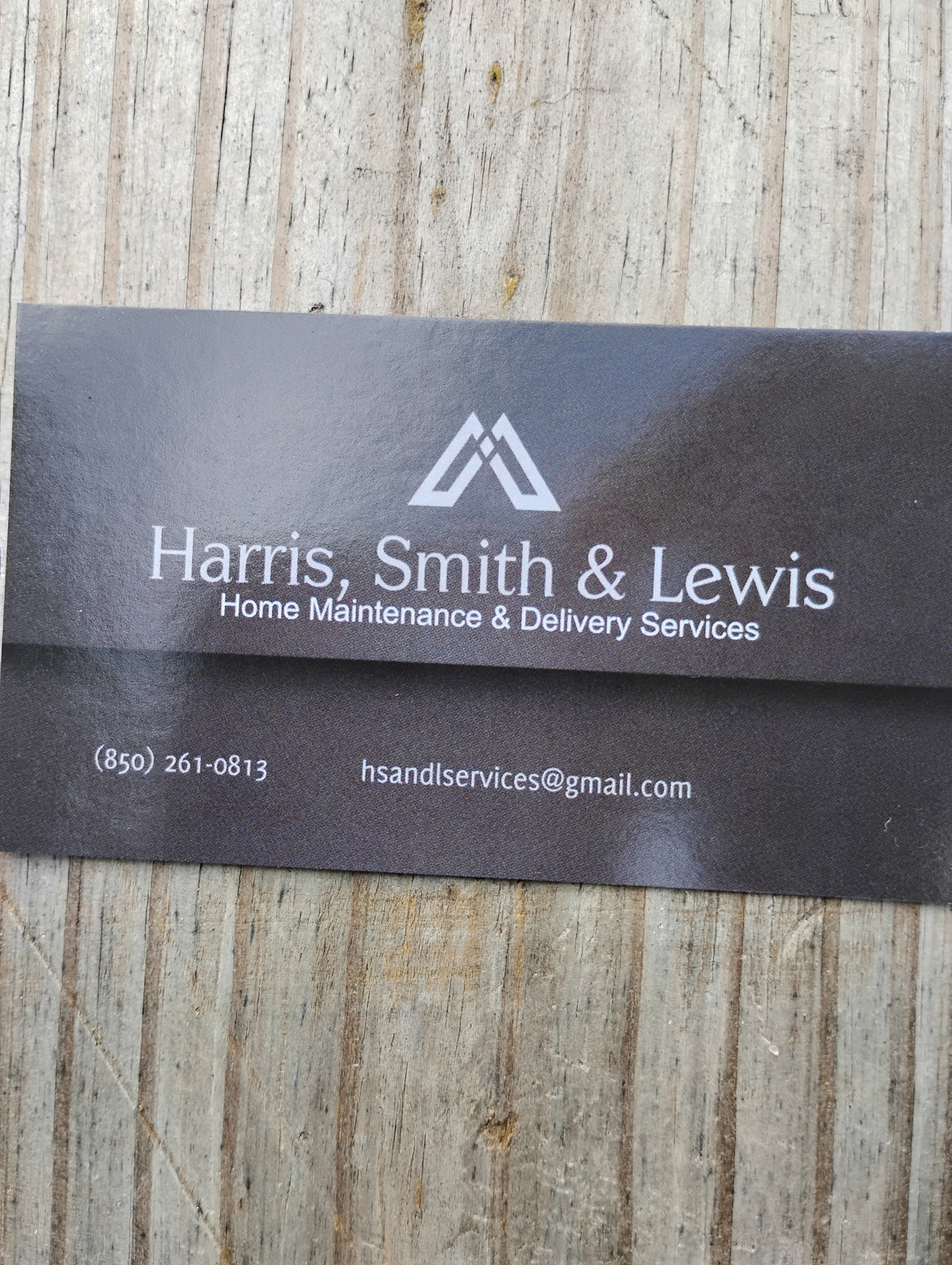 Harris, Smith & Lewis Logo