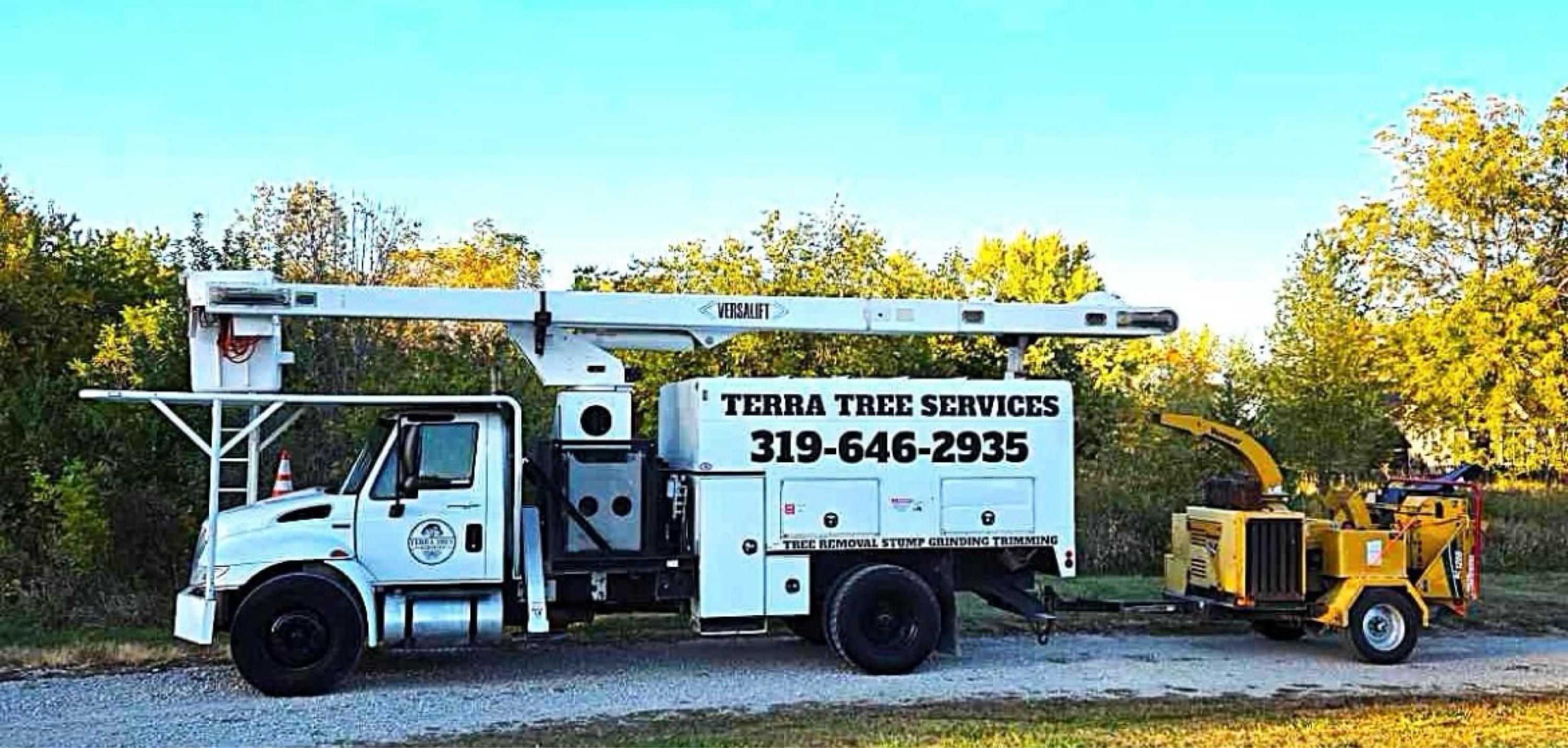 Terra Tree Services Logo