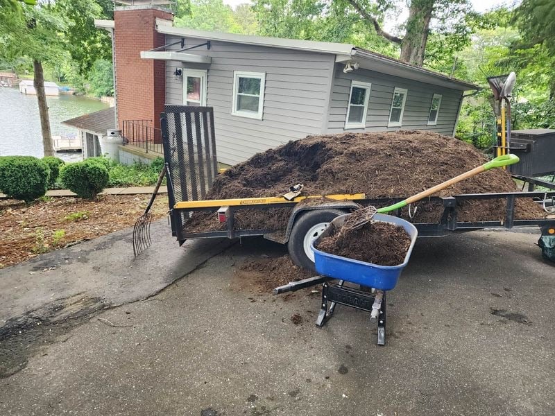 Carolina Pride Lawncare & Tree Work Logo