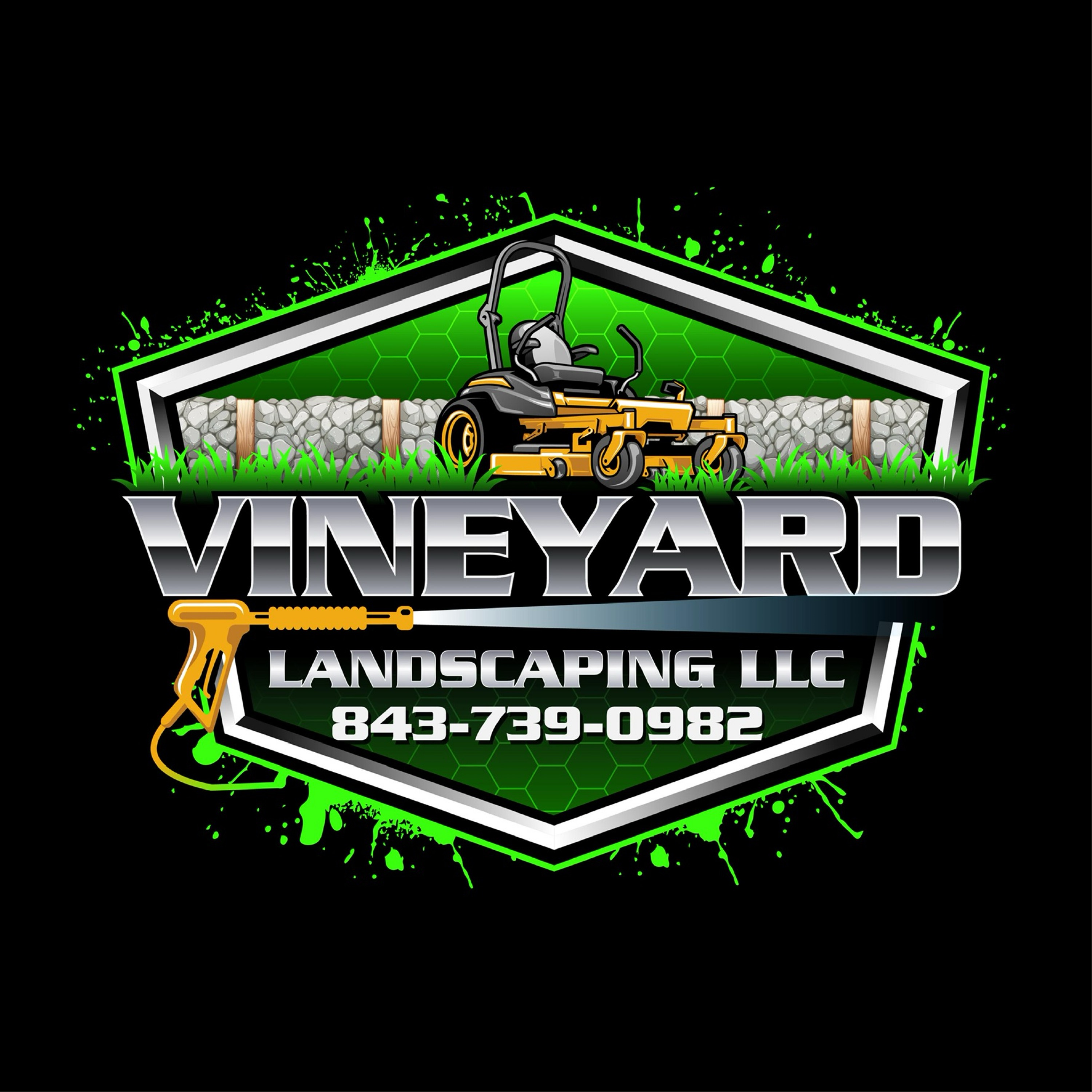 Vineyard Landscaping, LLC Logo