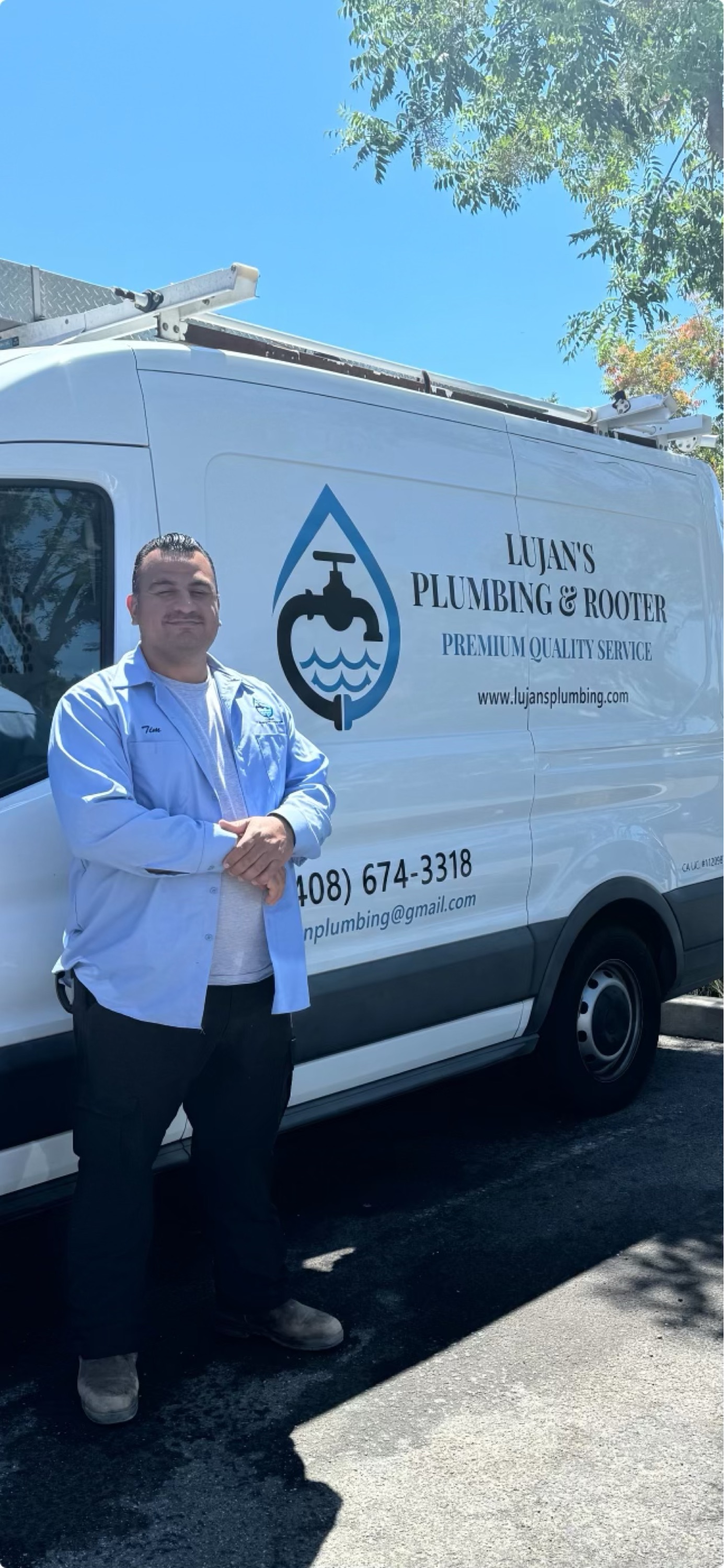 Lujans Plumbing & Rooter Logo