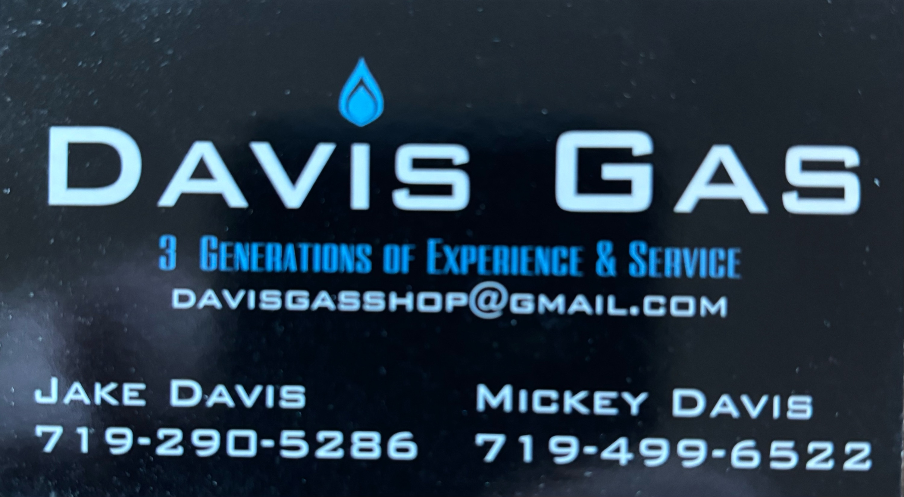 Davis Gas Logo