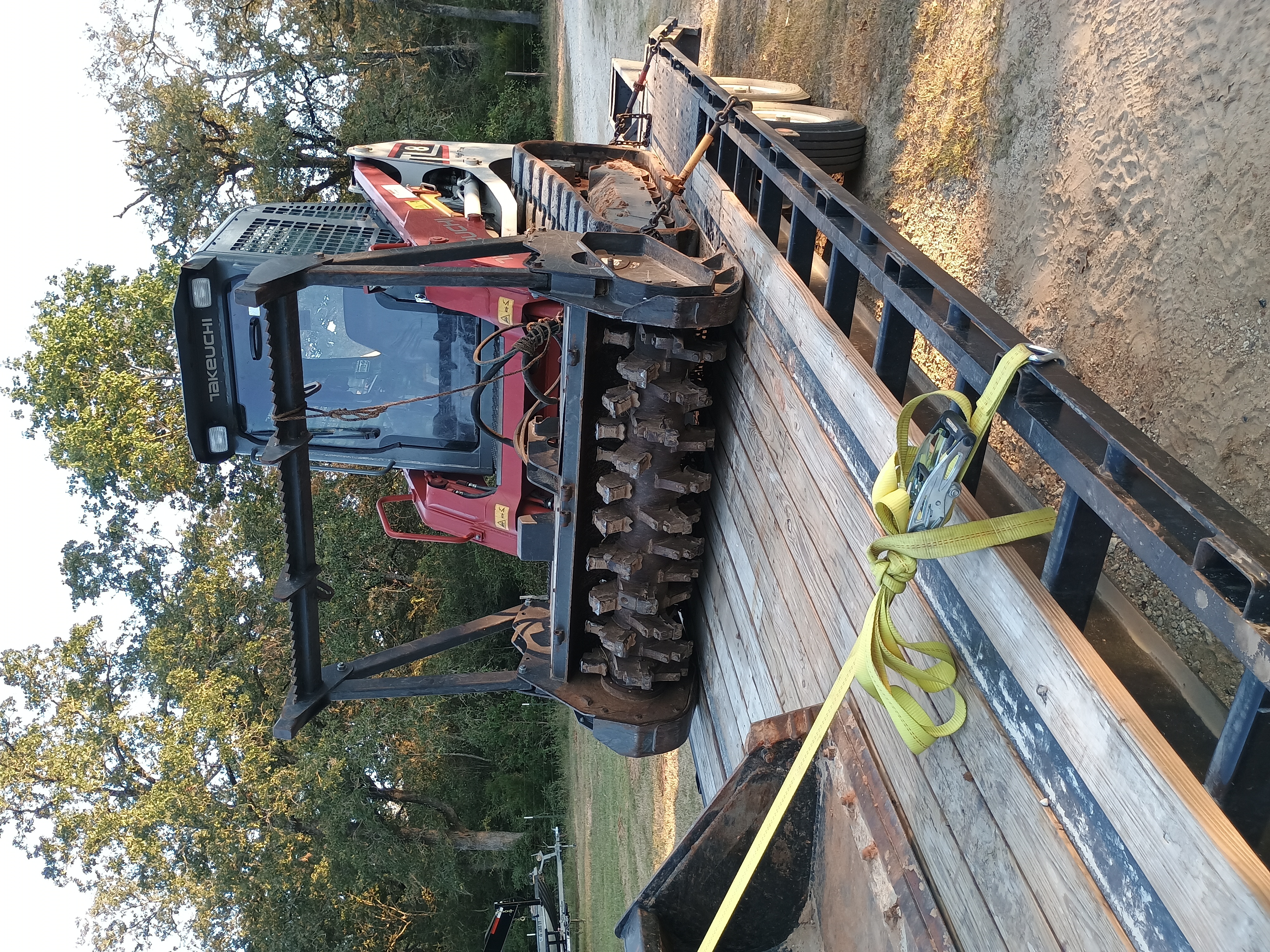 MT. Tabor Skid Steer & Services LLC Logo