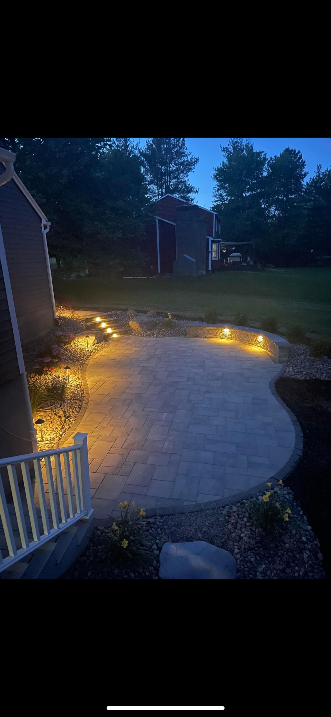 Boldscapes Pavers and Walls Logo