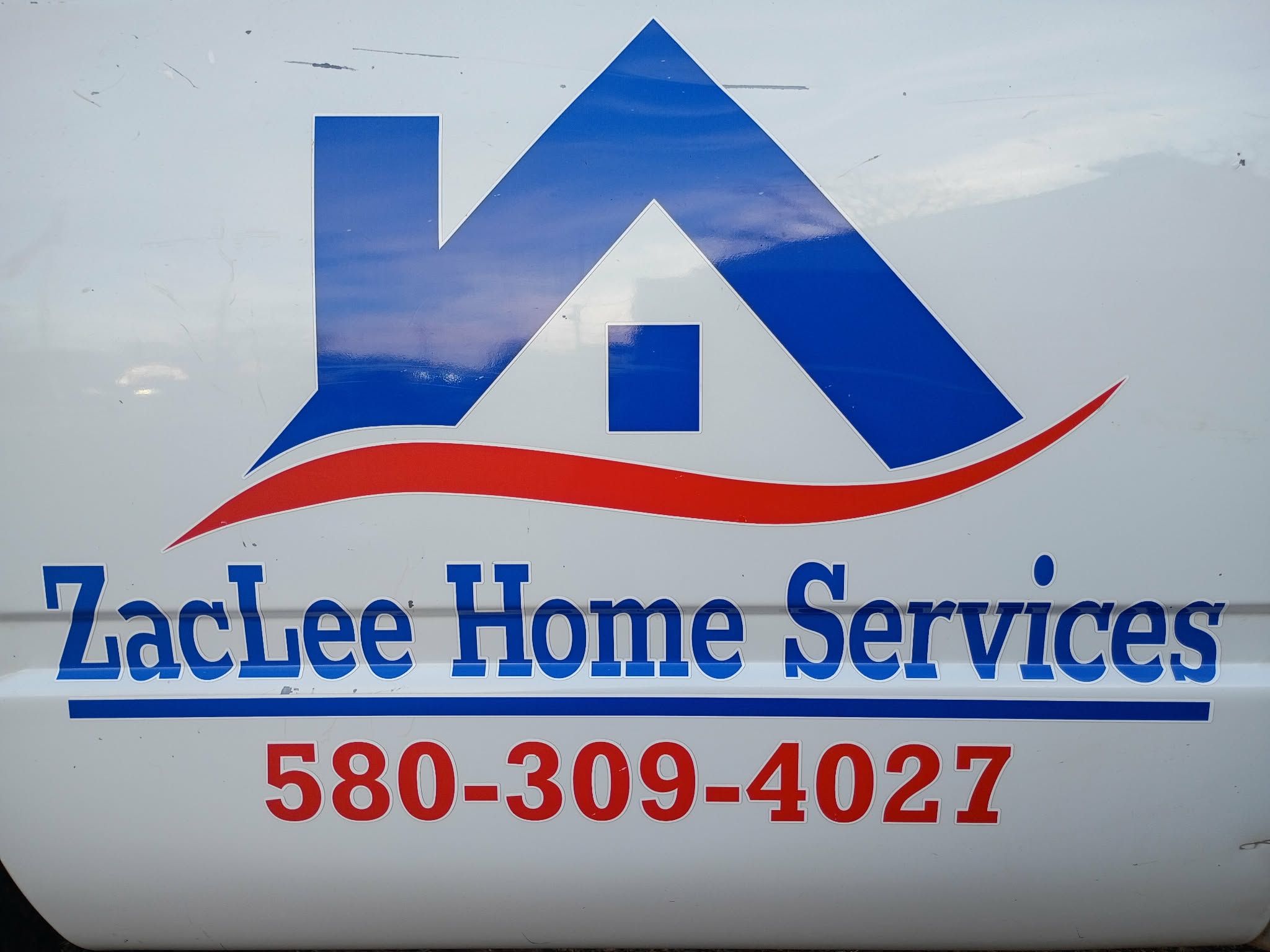 ZacLee Home Services LLC Logo