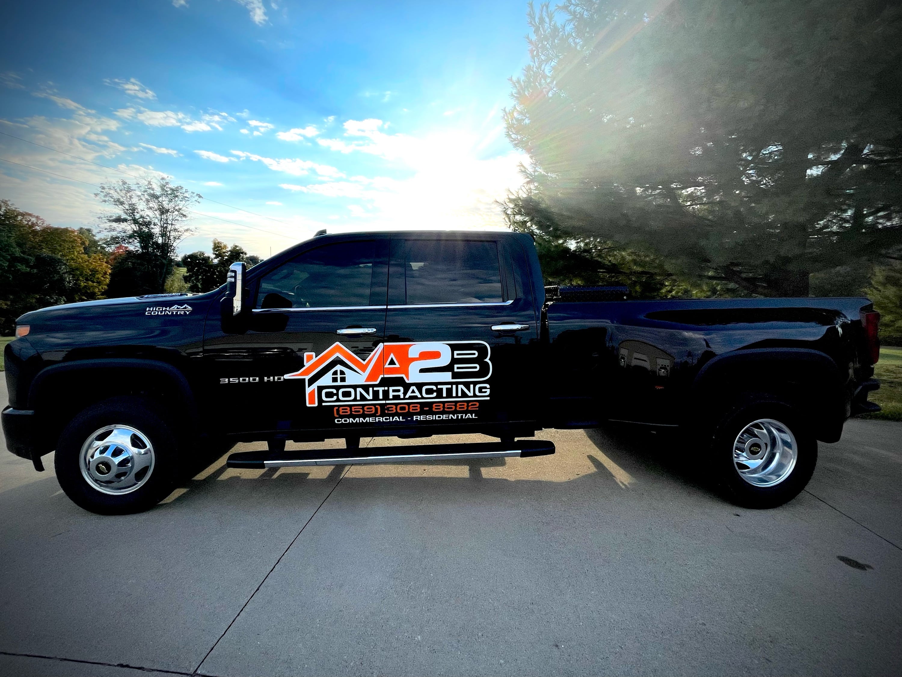A2B Contracting LLC Logo