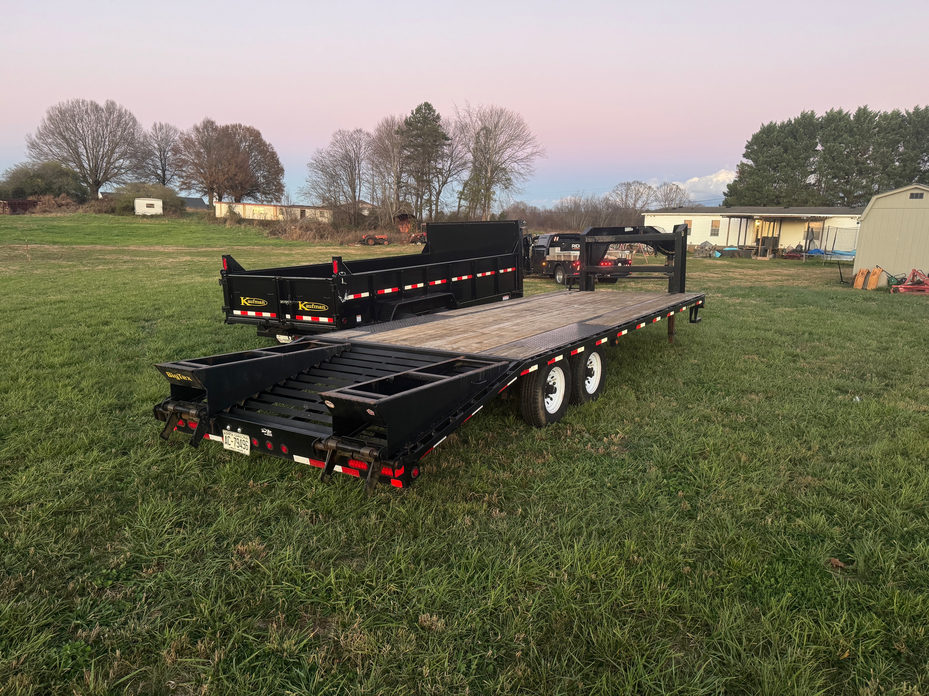 Carolina Hauling and Demo Logo