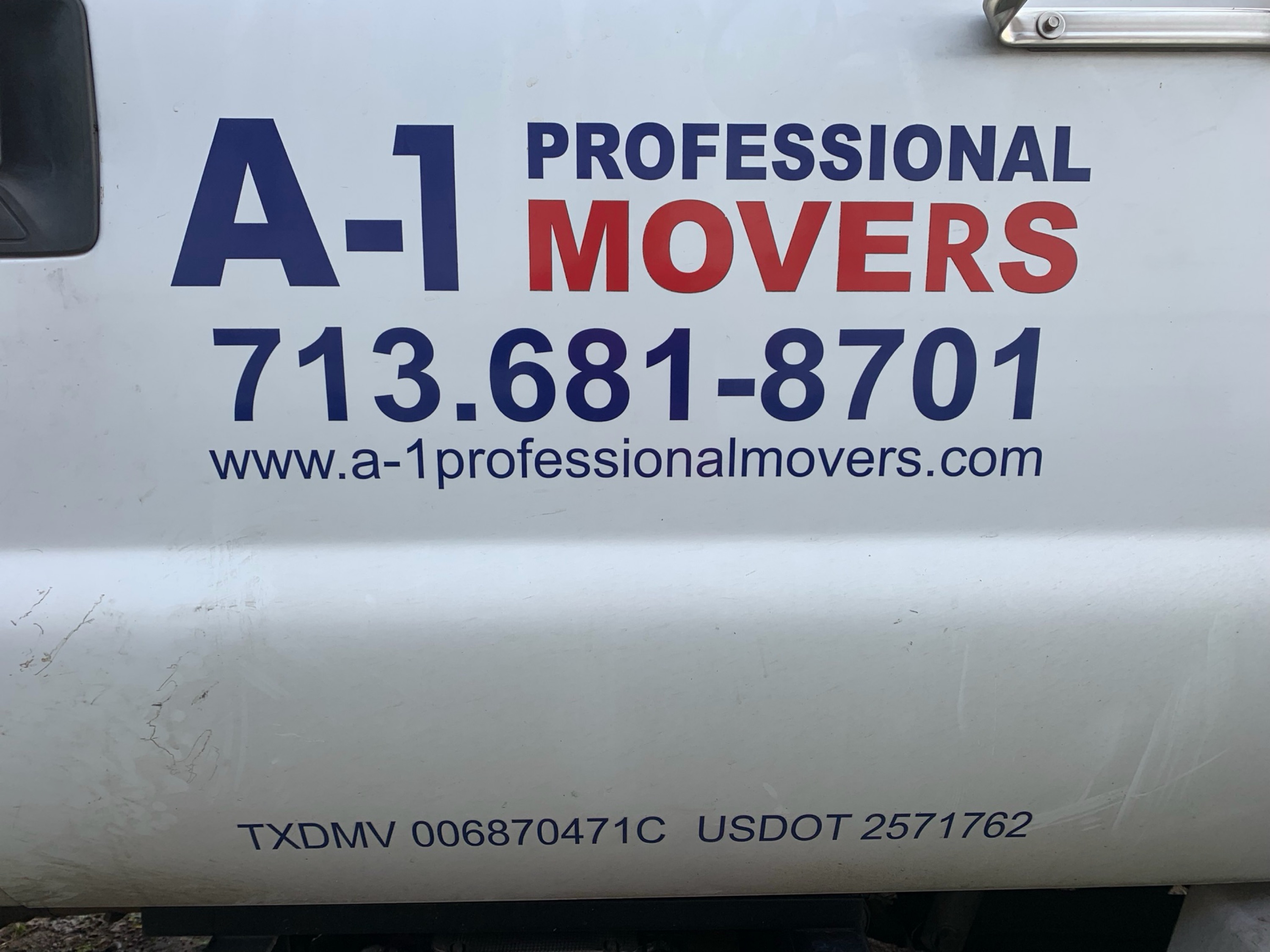 A-1 Professional Movers Logo